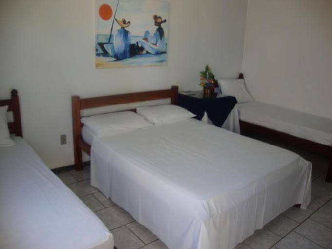 Triple Room with Air-Conditioning - Photo 1