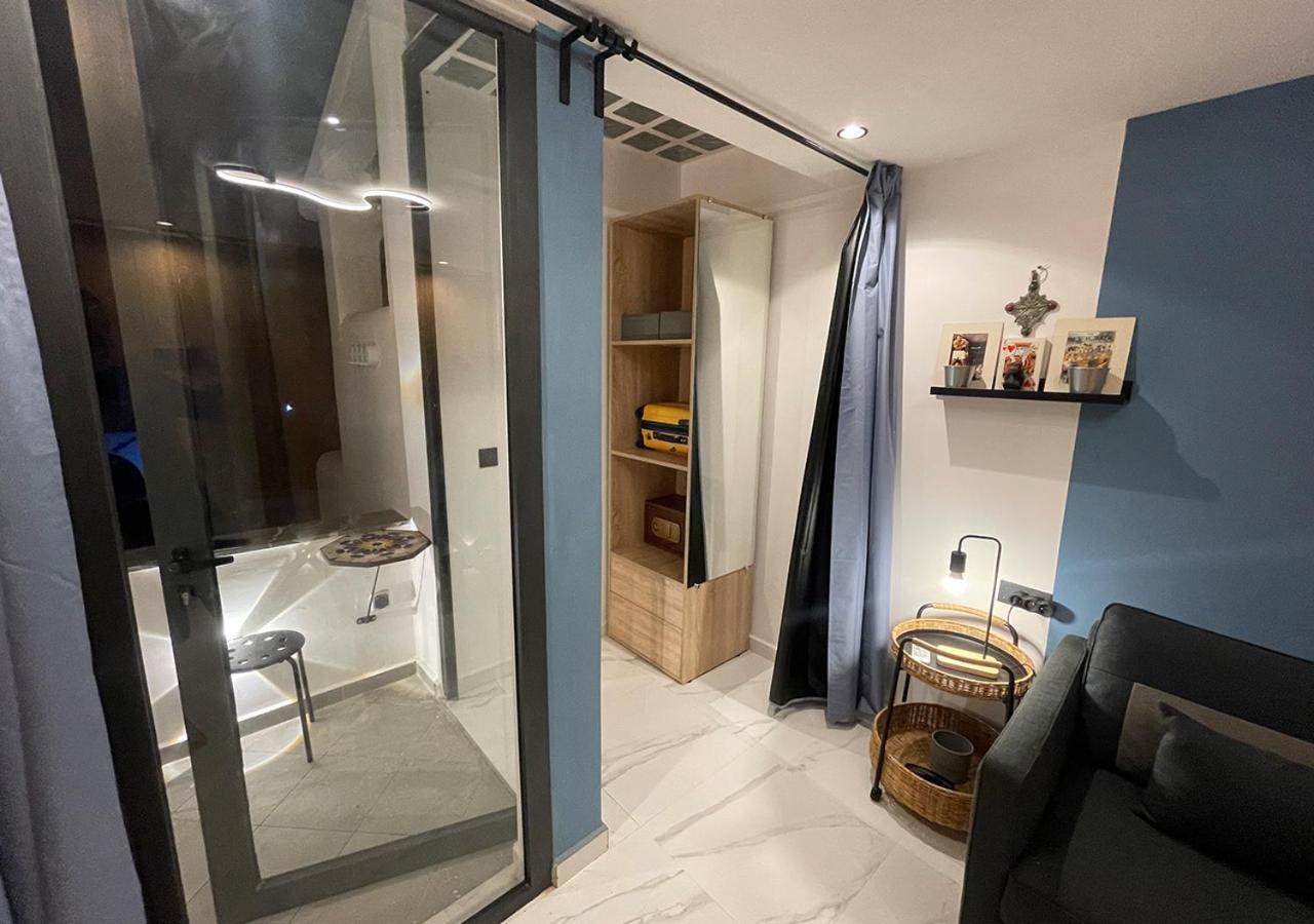One-Bedroom Apartment - Photo 27