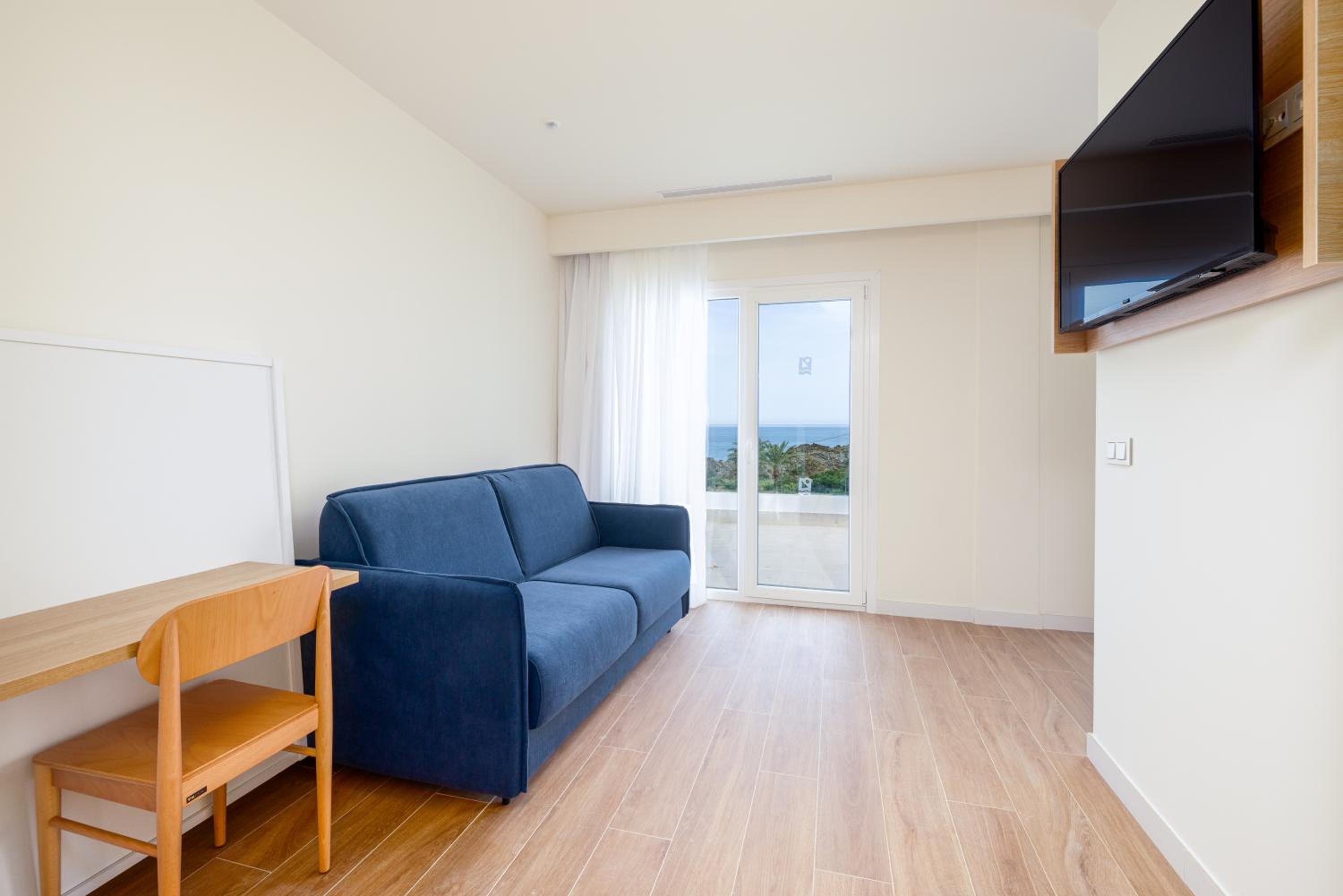 Habitación Familiar (2 Adultos + 2 Niños)