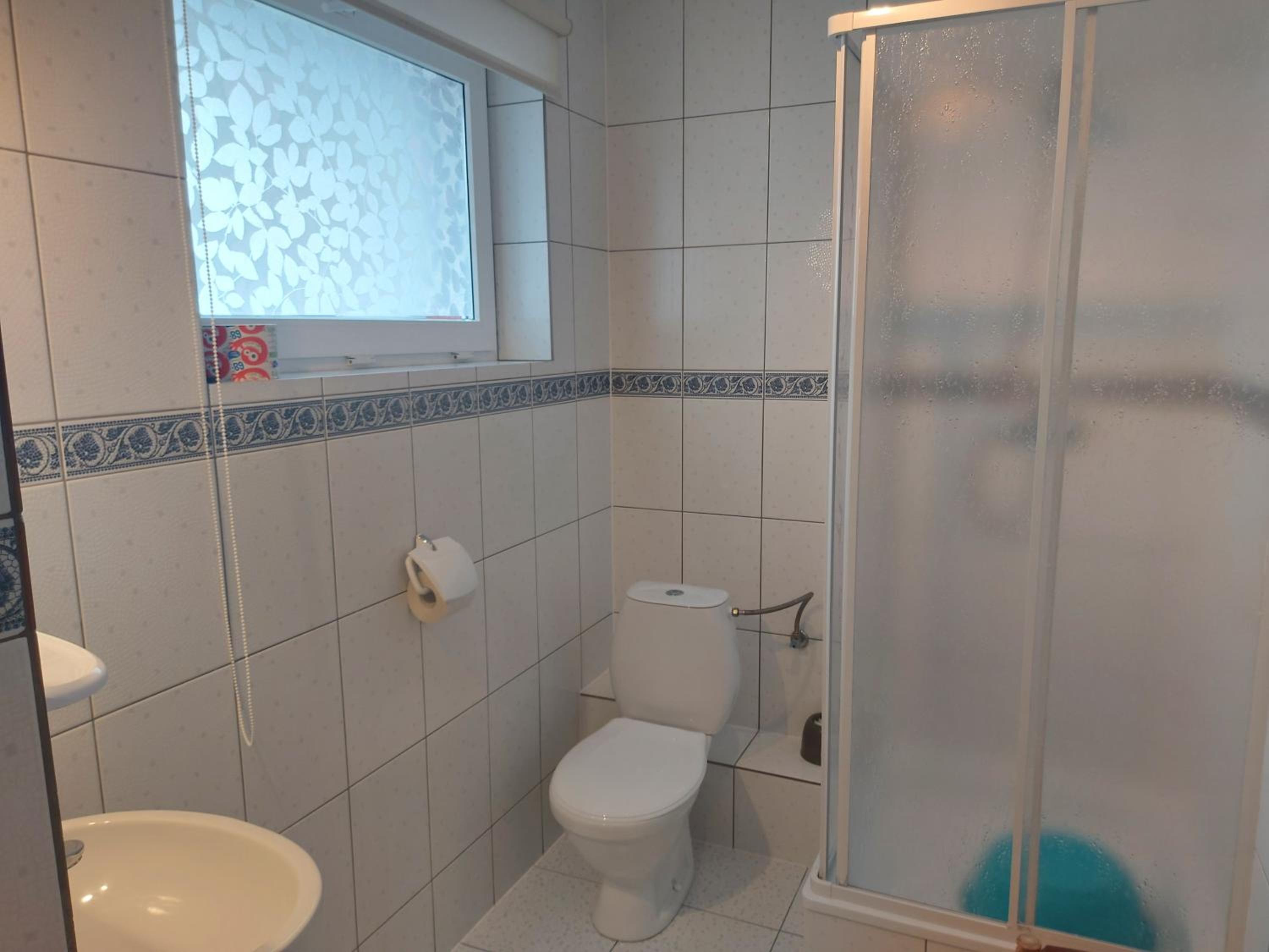 Triple Room with Private Bathroom photo 3