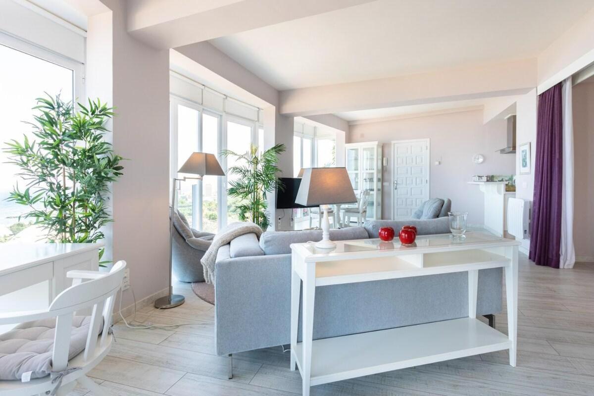 Studio Apartment with Sea View photo 3