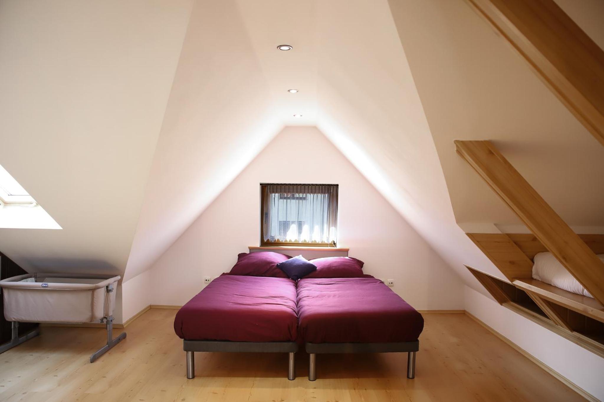One-Bedroom Apartment photo 3