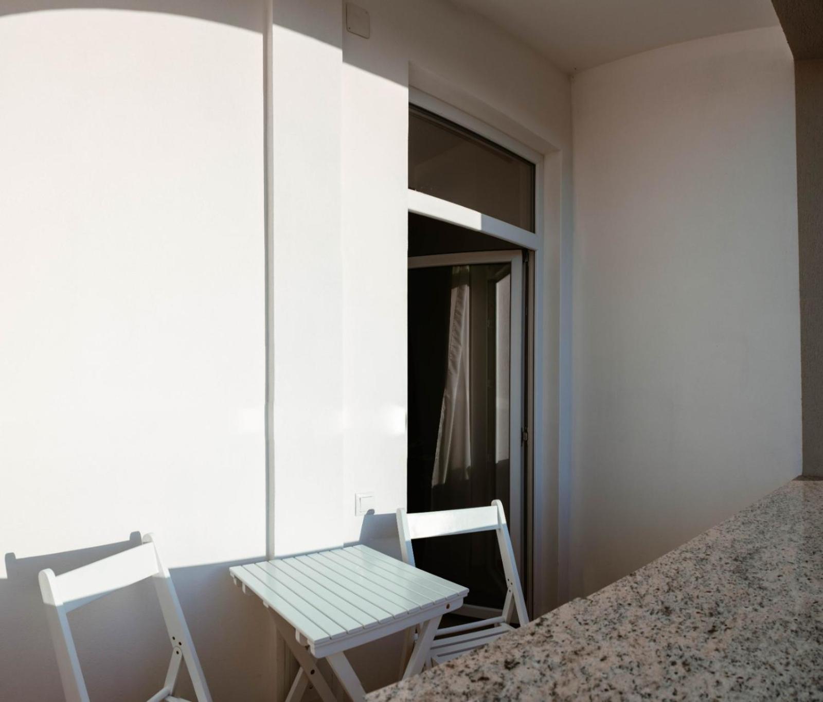 One-Bedroom Apartment - Photo 25