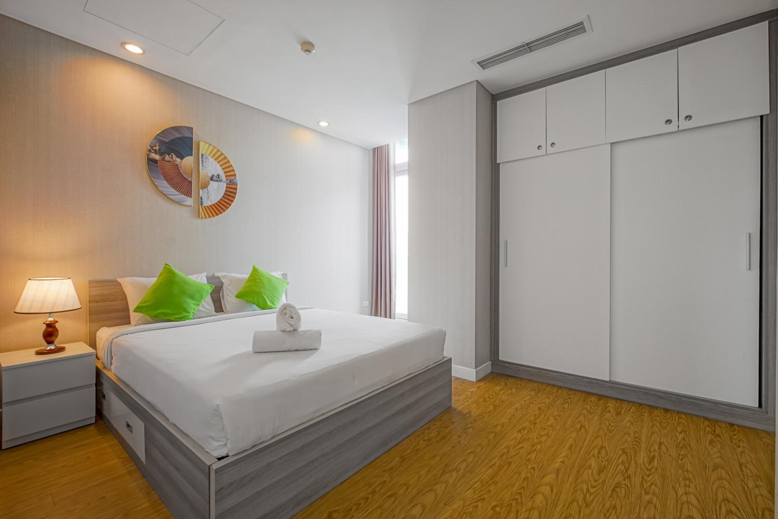 Apartment with Balcony