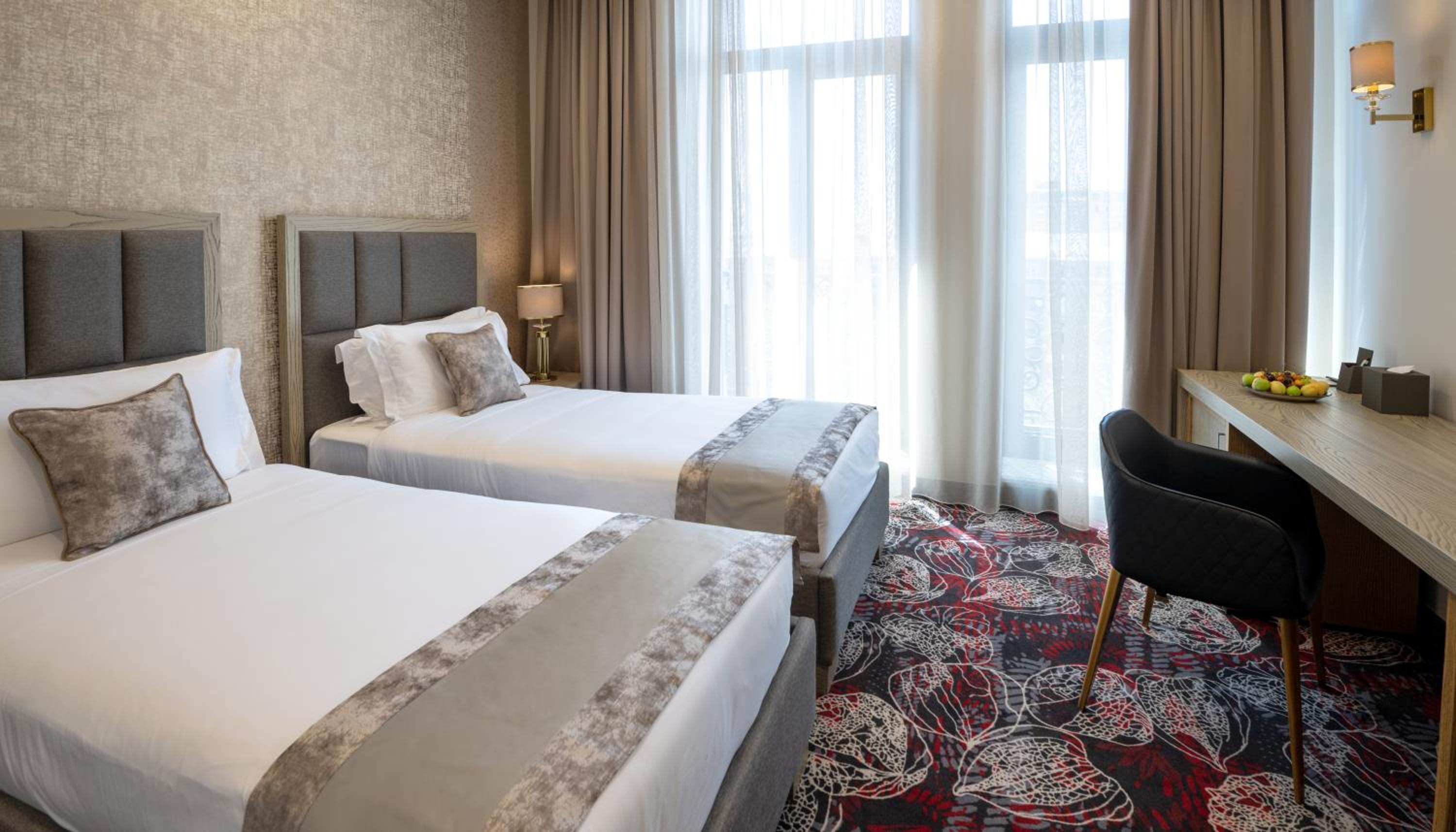 Deluxe Double or Twin Room photo 1