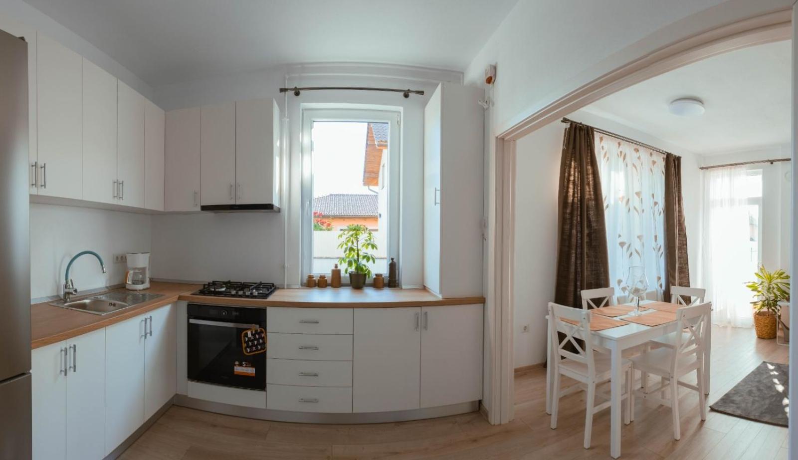 One-Bedroom Apartment - Photo 9