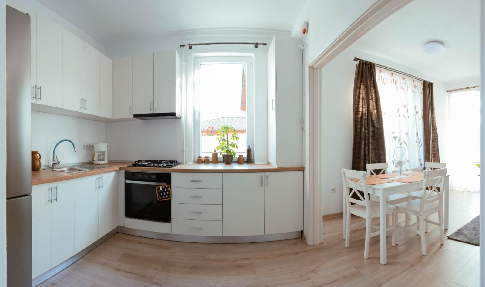 One-Bedroom Apartment - Photo 10