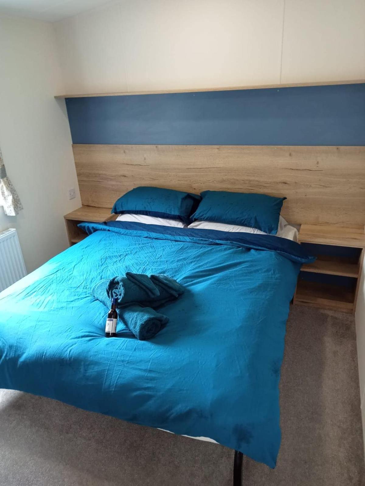 Two-Bedroom House - Photo 1