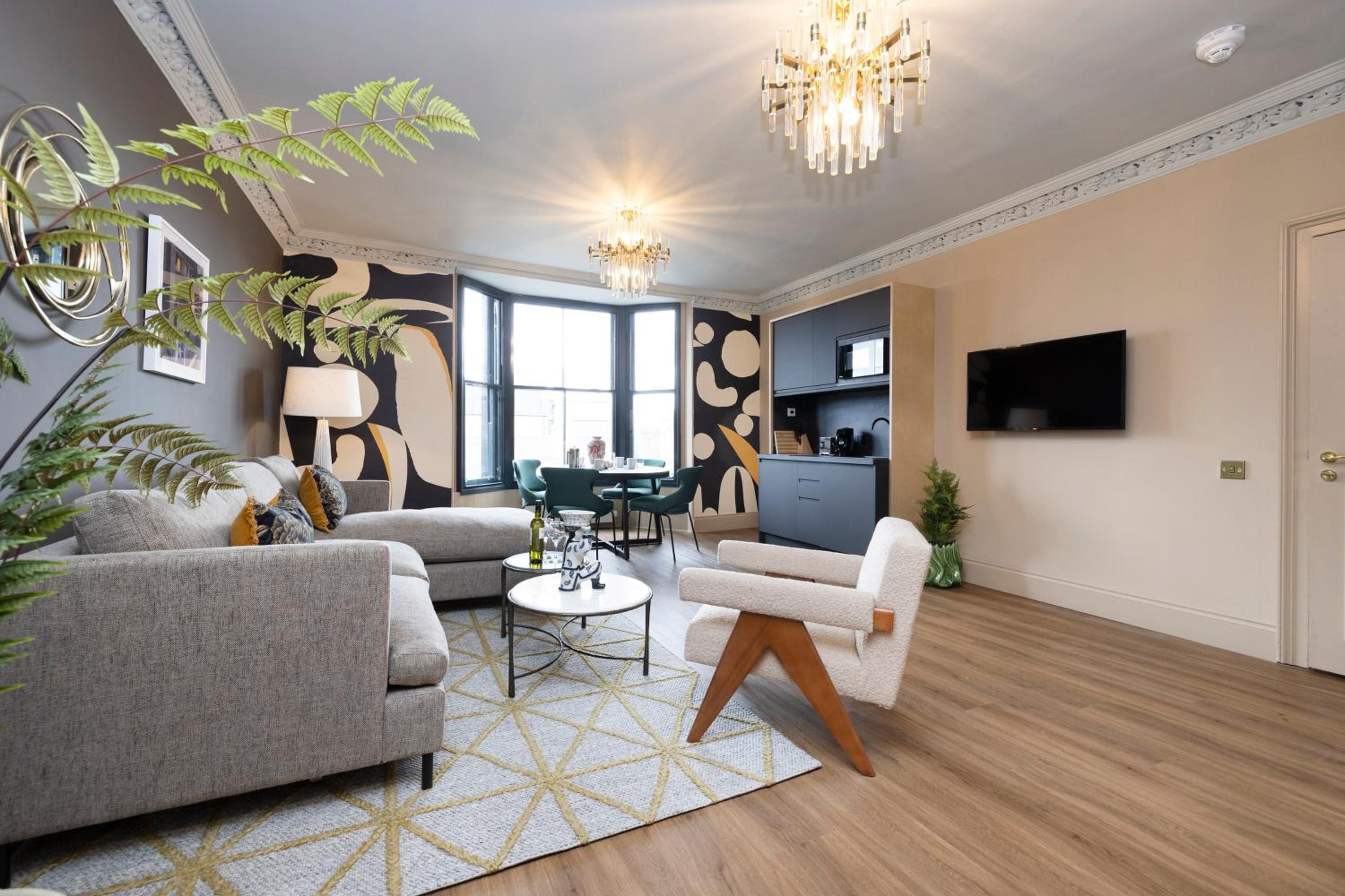 One-Bedroom Apartment