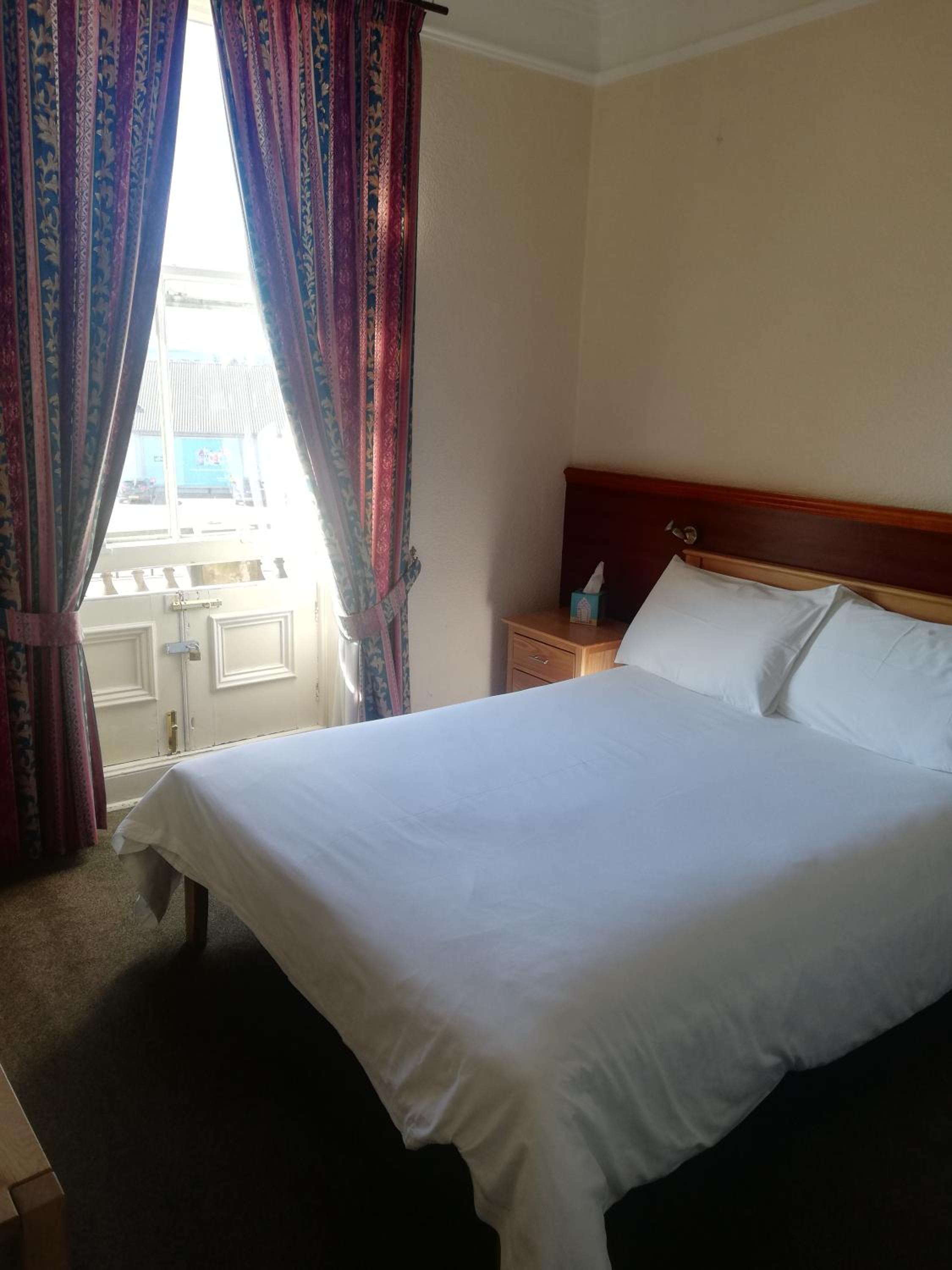 Economy Double Room photo 1