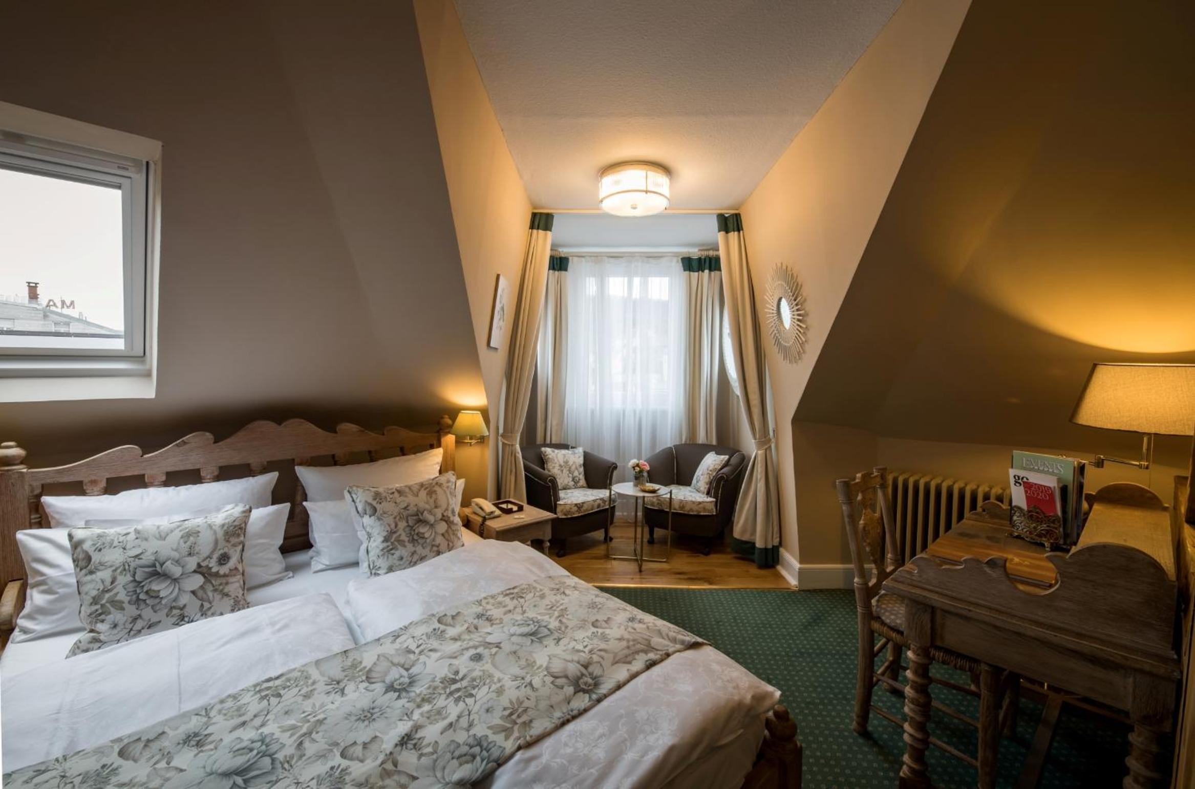 Deluxe Double Room - Photo 2