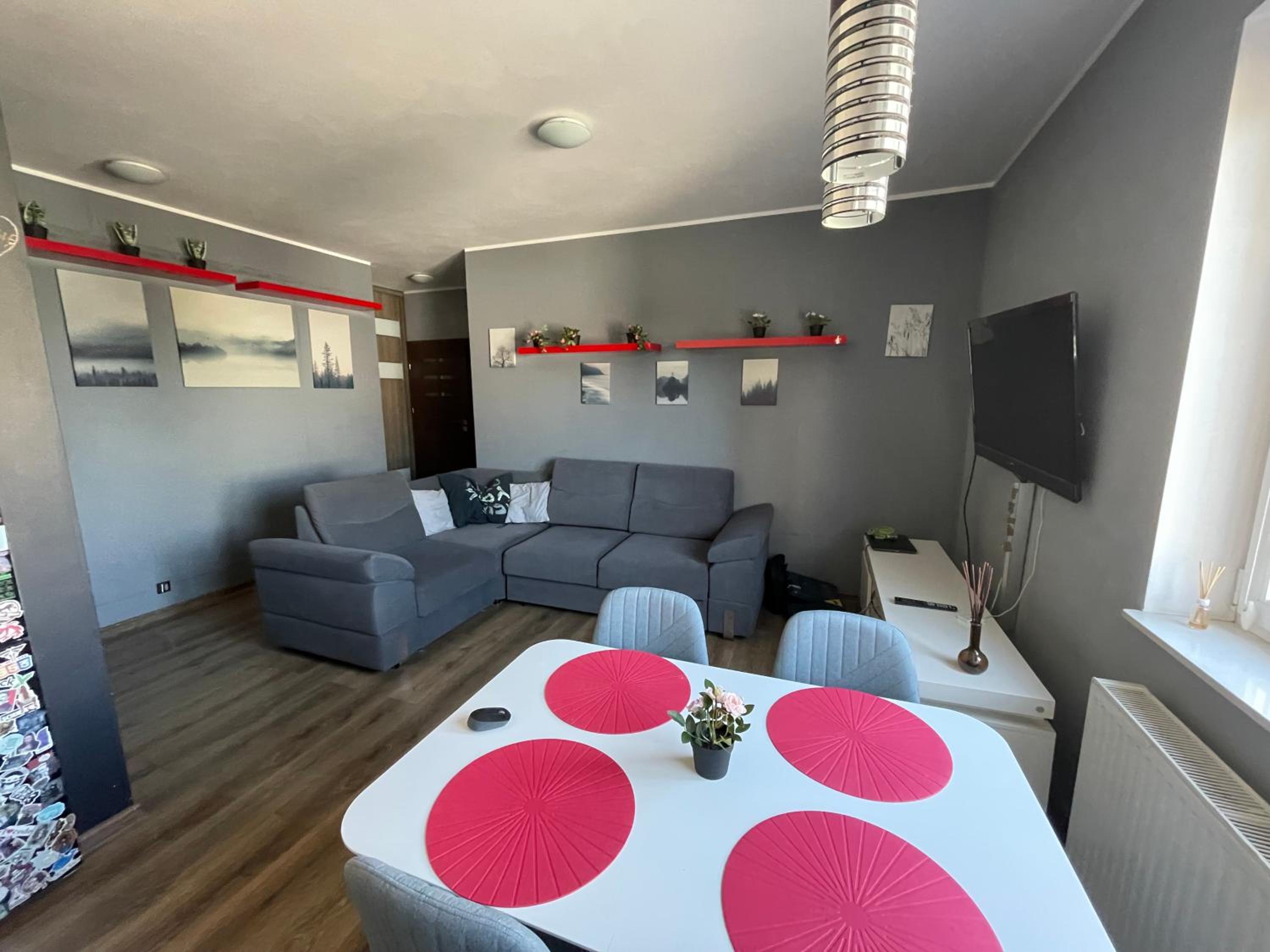 One-Bedroom Apartment - Photo 20
