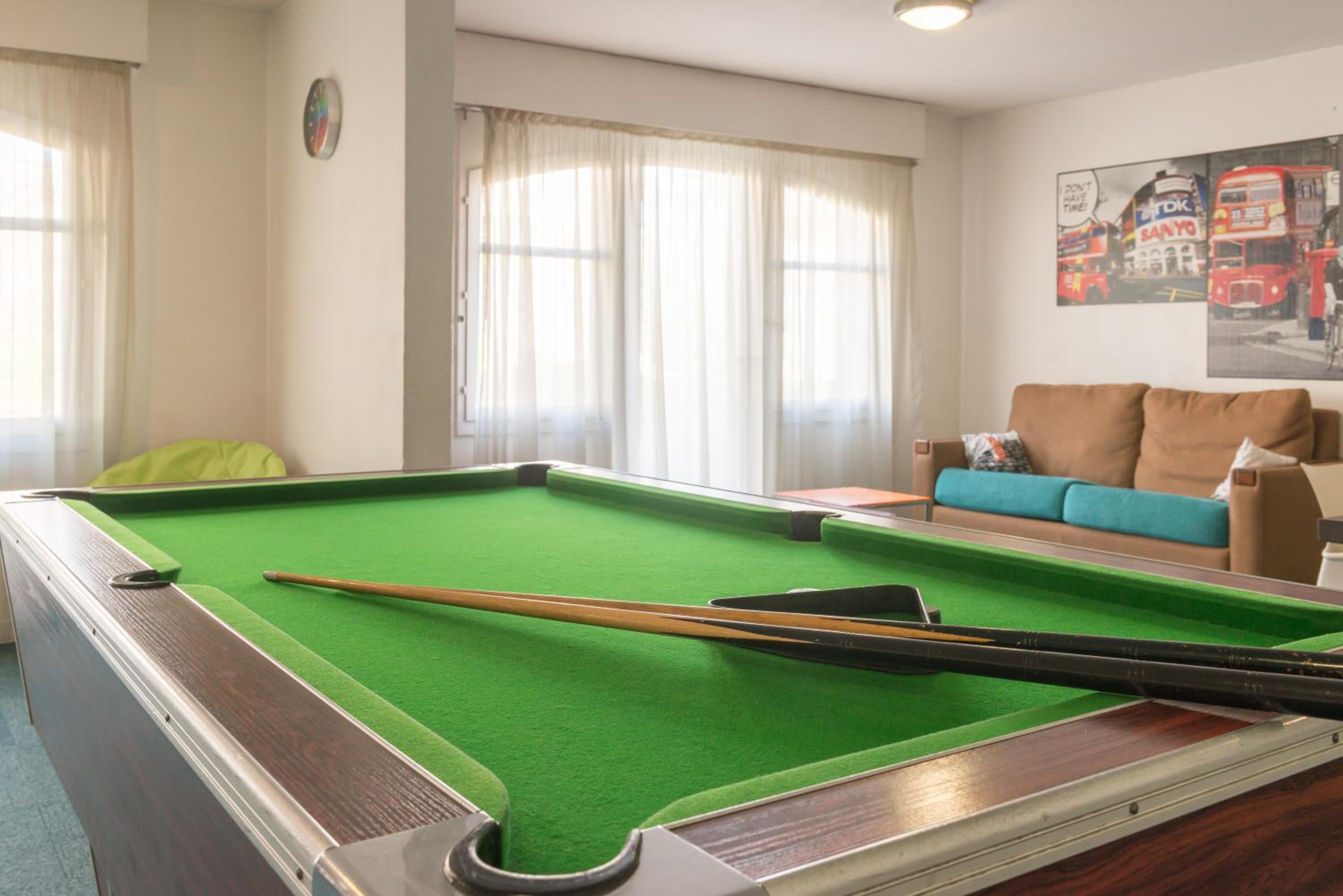 Standard Studio with Sleeping Alcove and Terrace or Balcony (4 People) - Photo 10