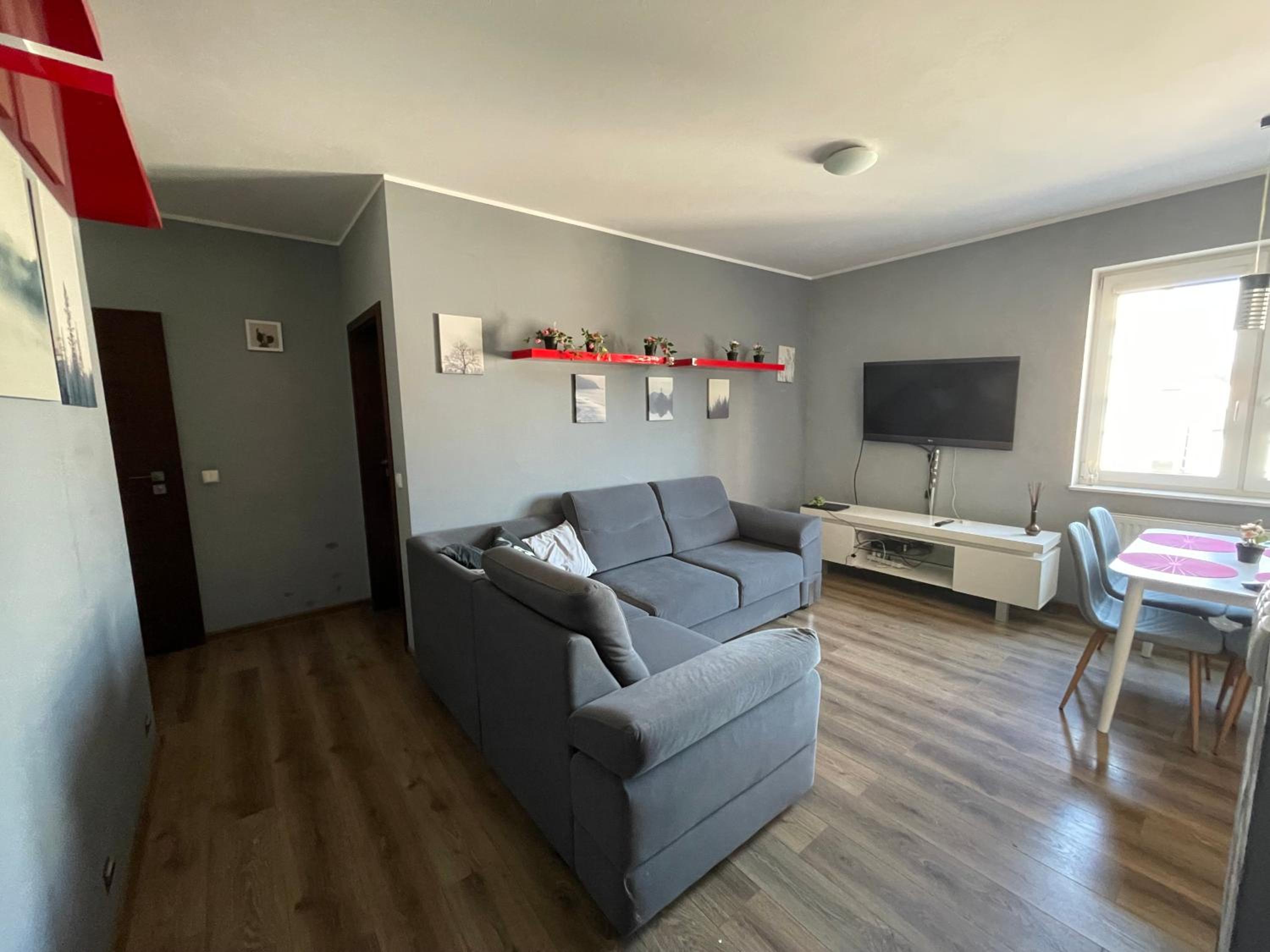 One-Bedroom Apartment - Photo 19