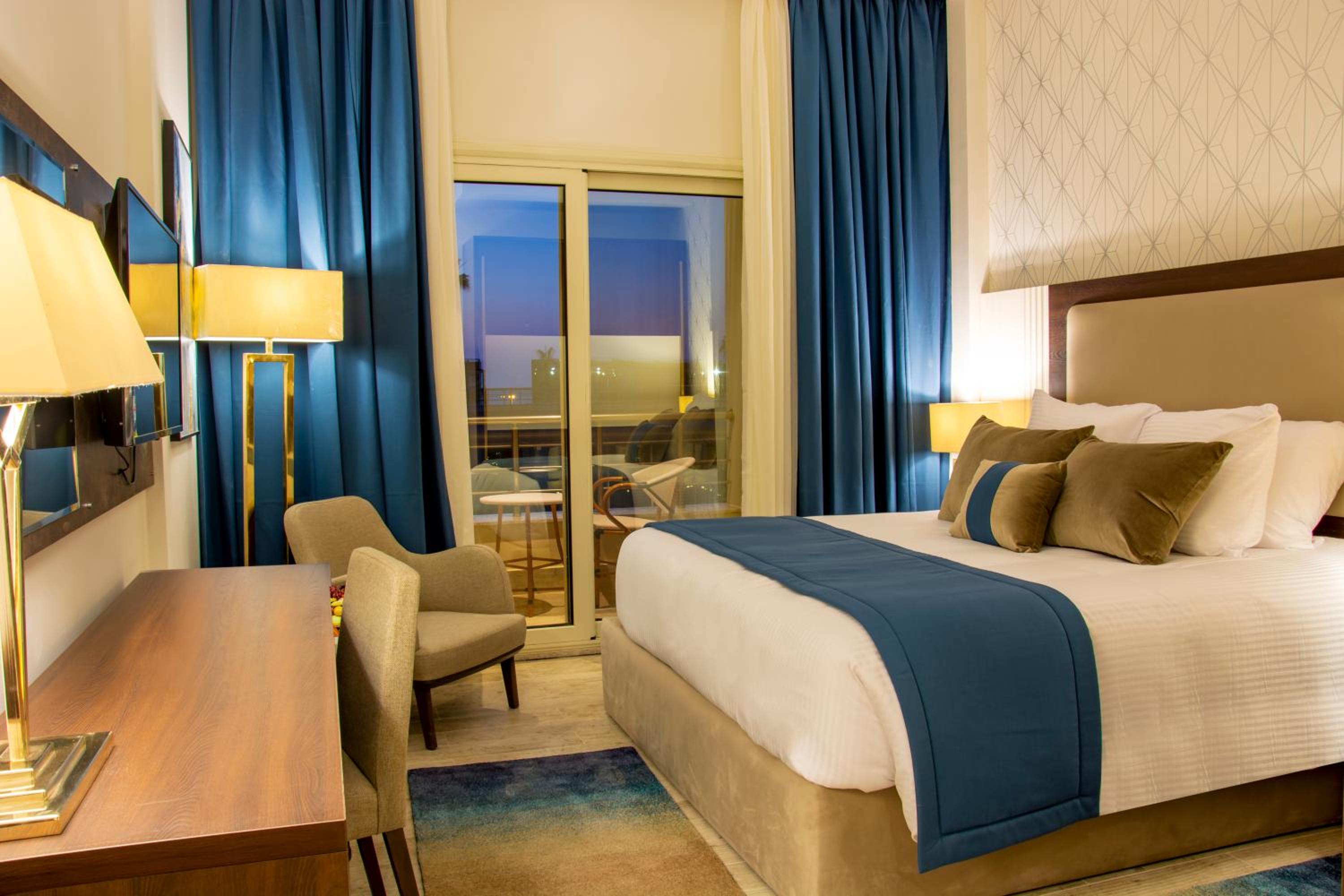 Deluxe Double or Twin Room with Pool View