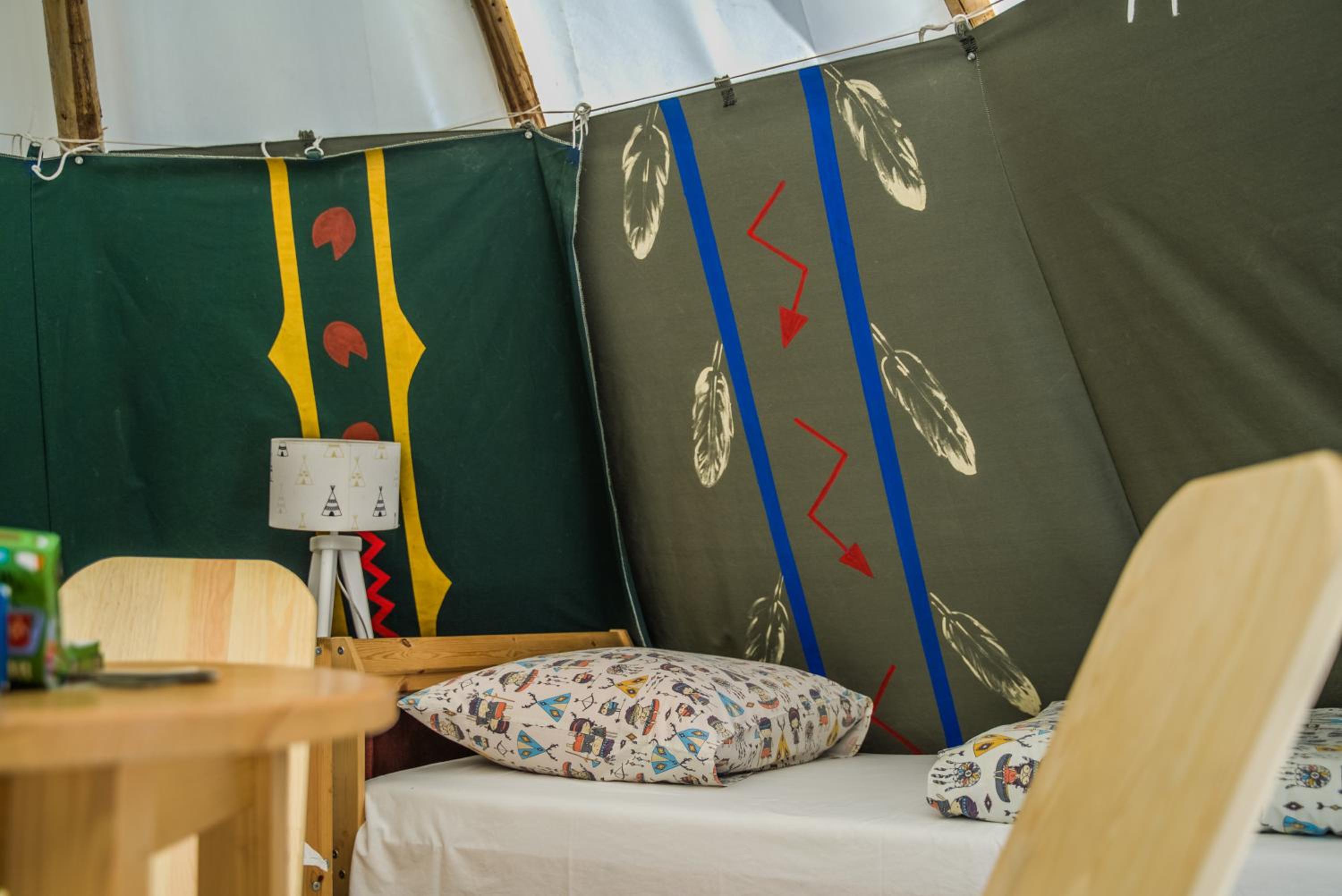 Tepee with air-conditioning