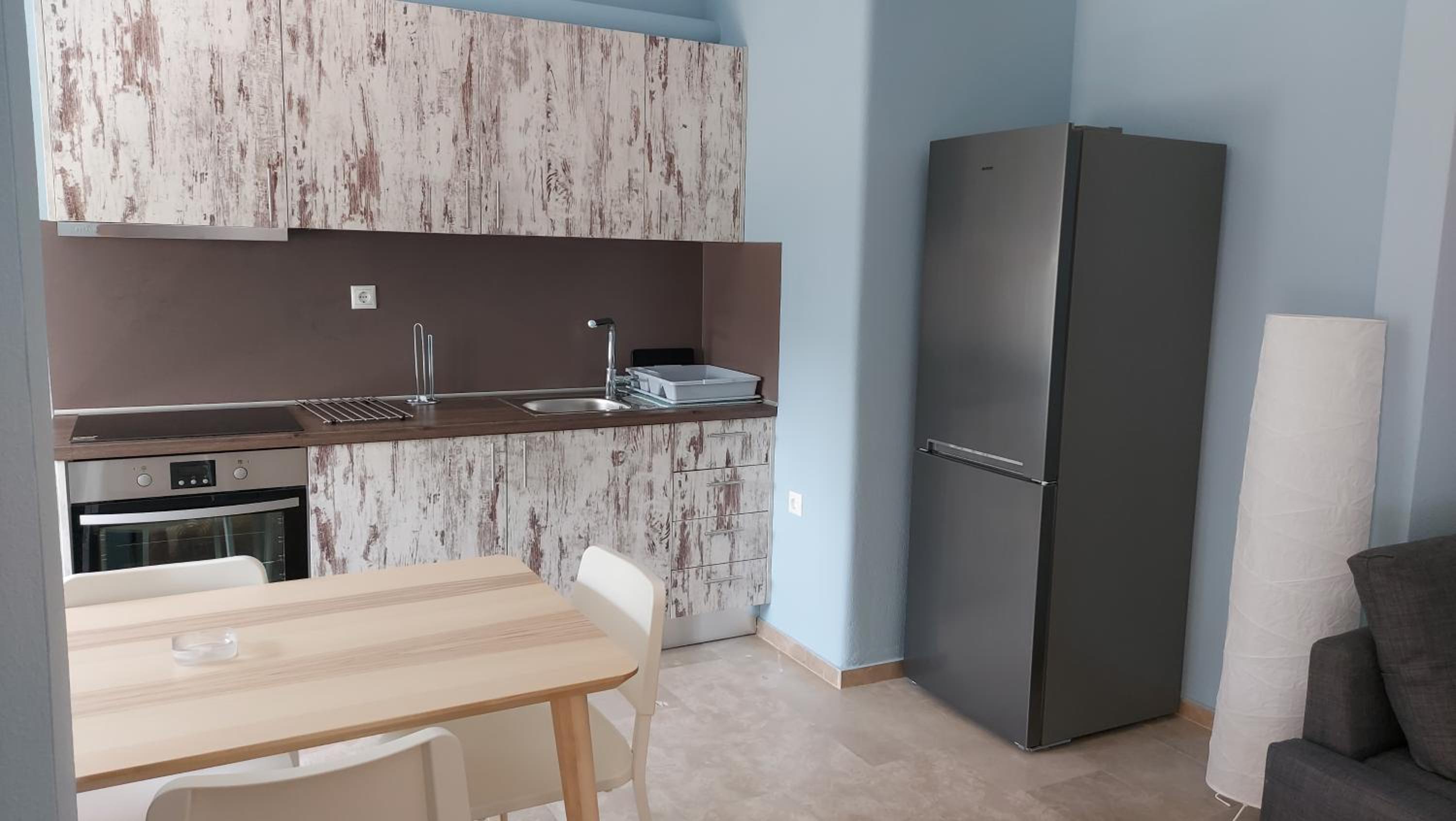 Two-Bedroom Apartment - Photo 22