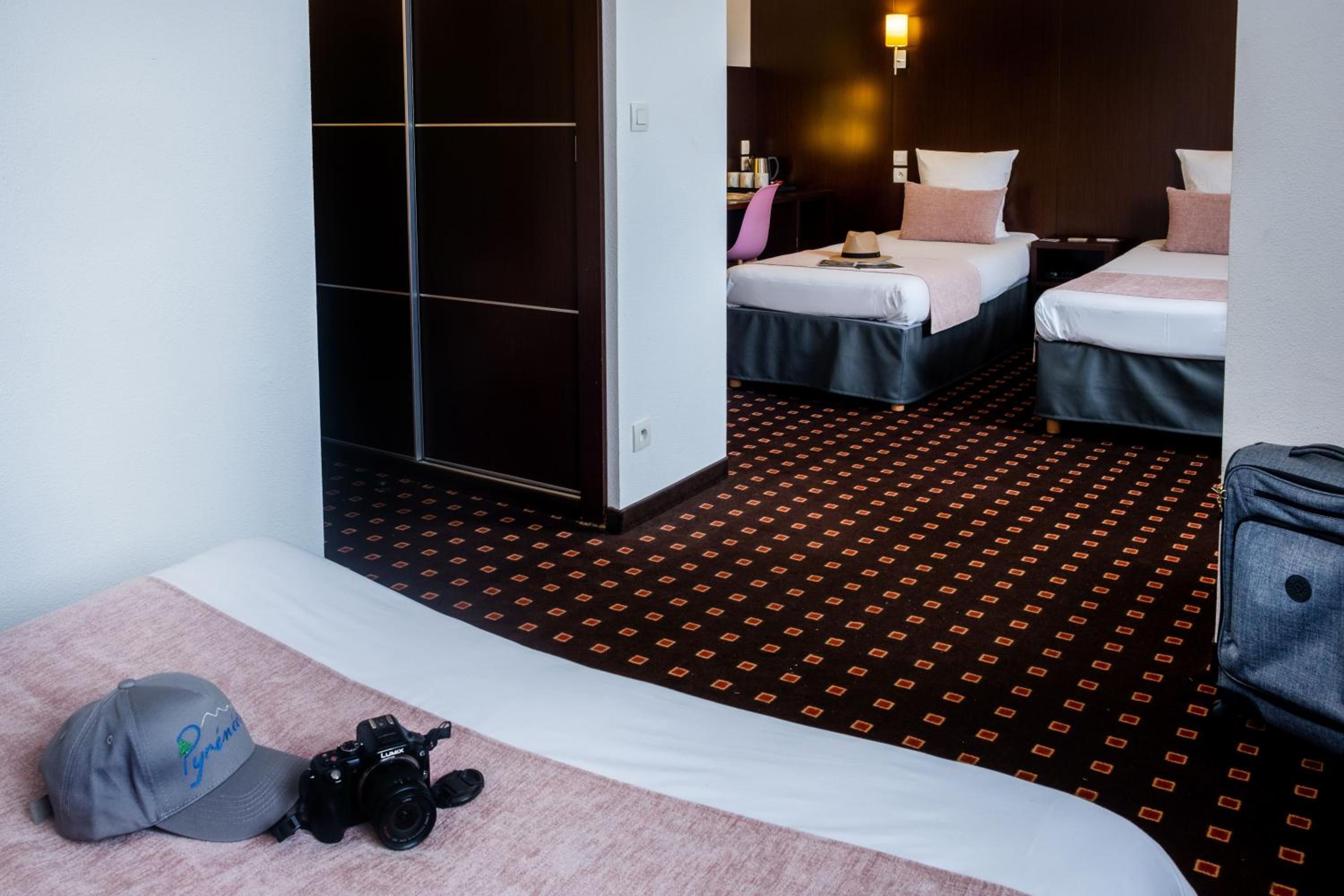 Quadruple Room - Photo 6