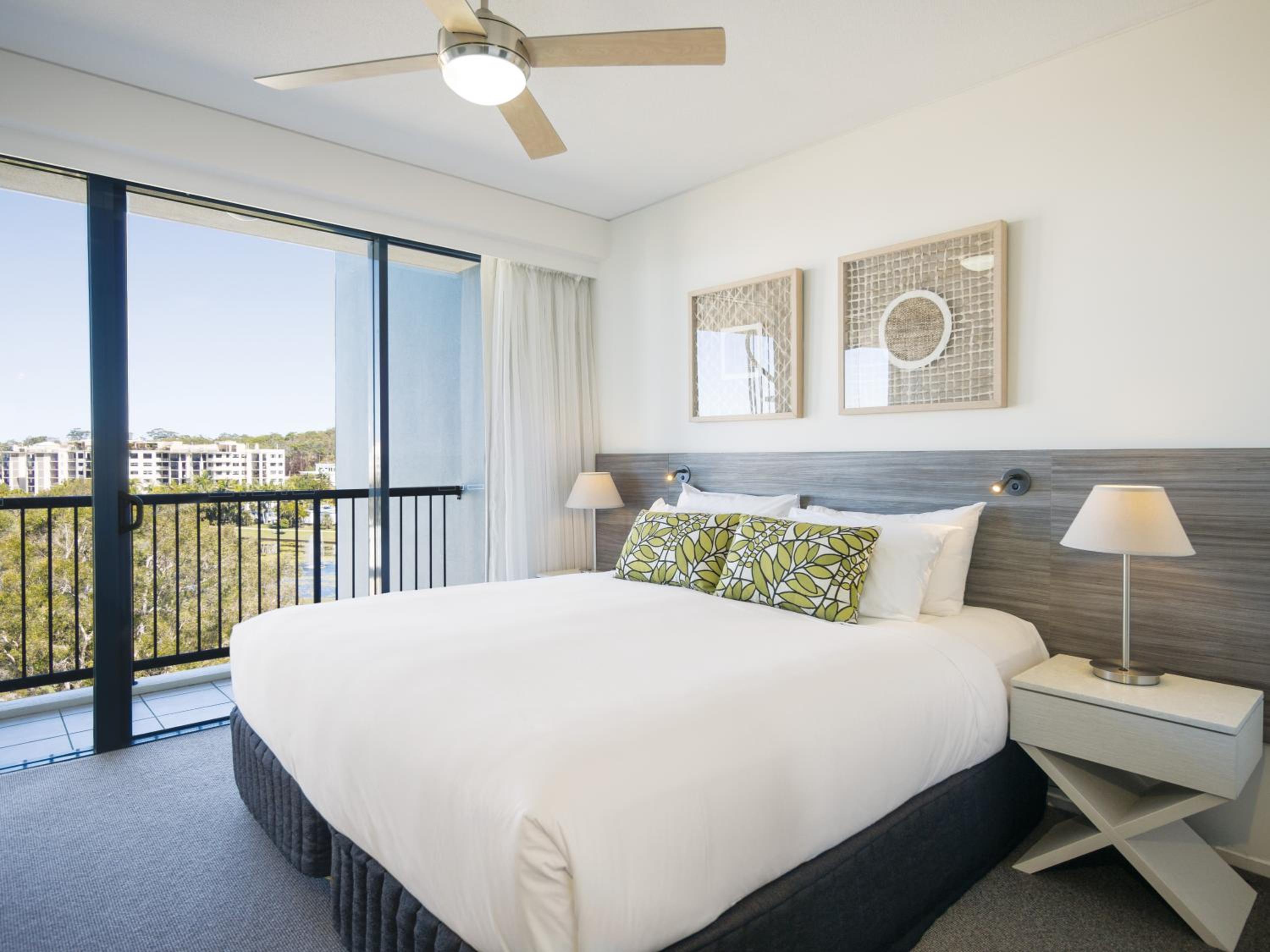 Three-Bedroom Apartment - Photo 9