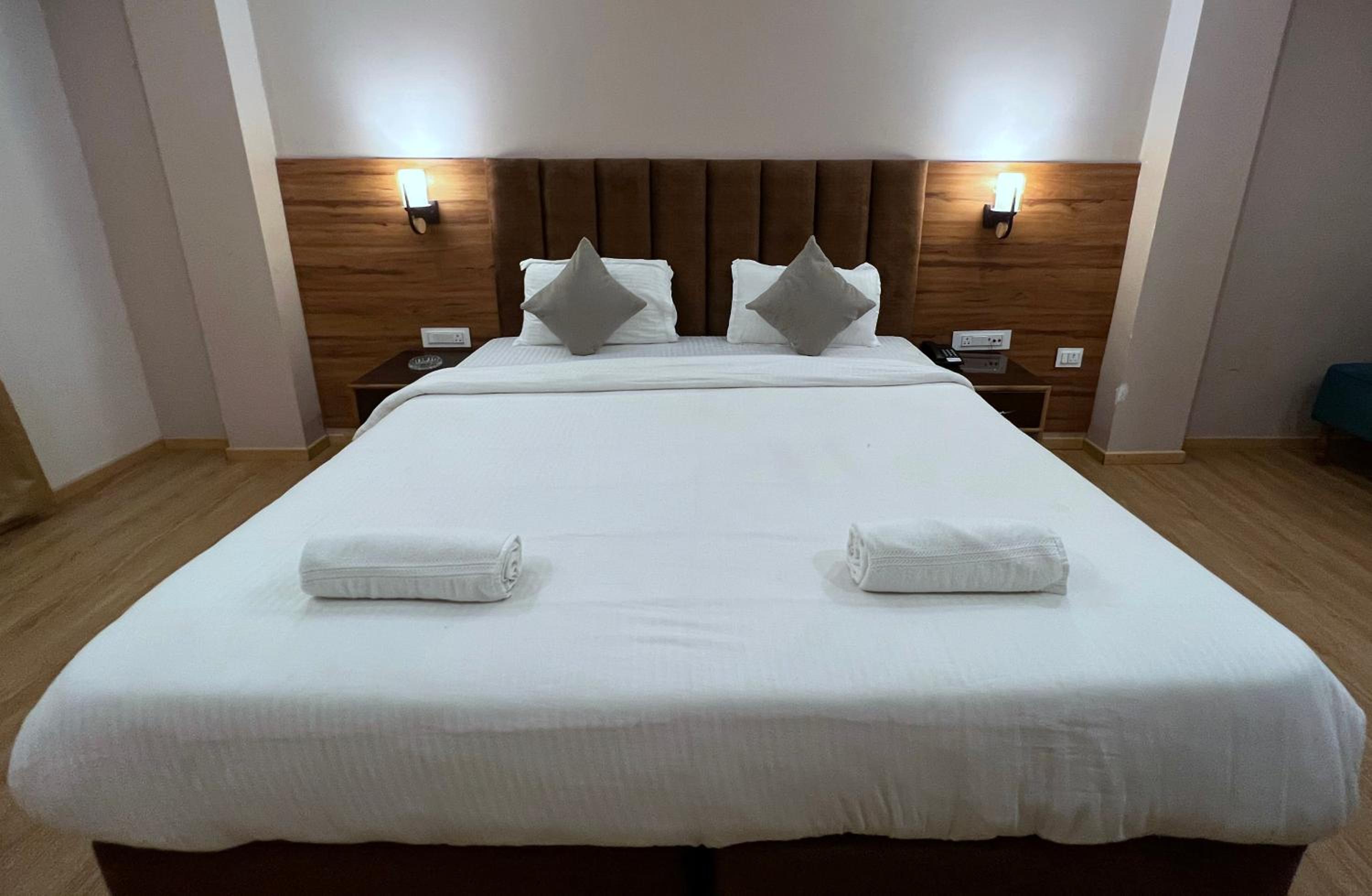 Superior Double Room - Photo 3