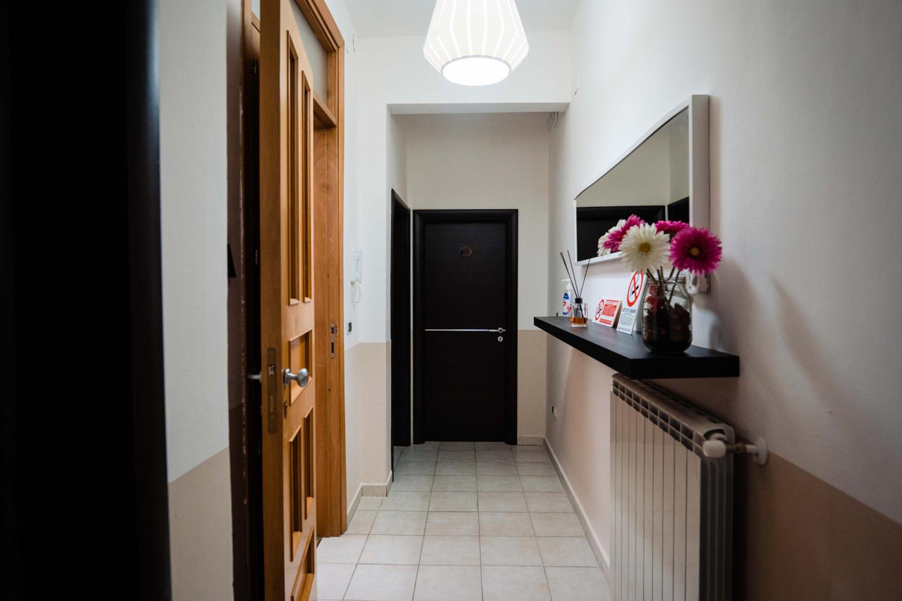 Large Double Room photo 1