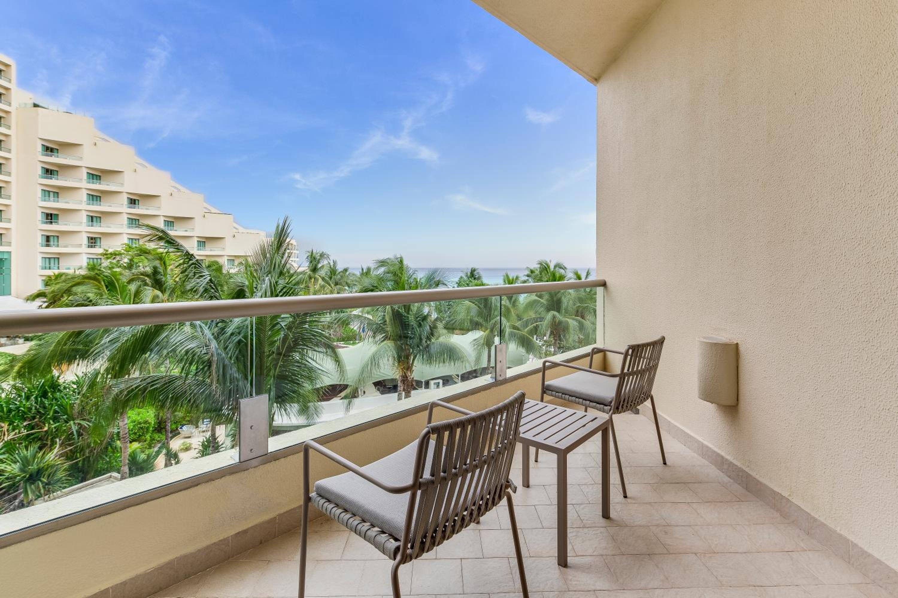 Premium Garden View, 2 Double - Photo 3