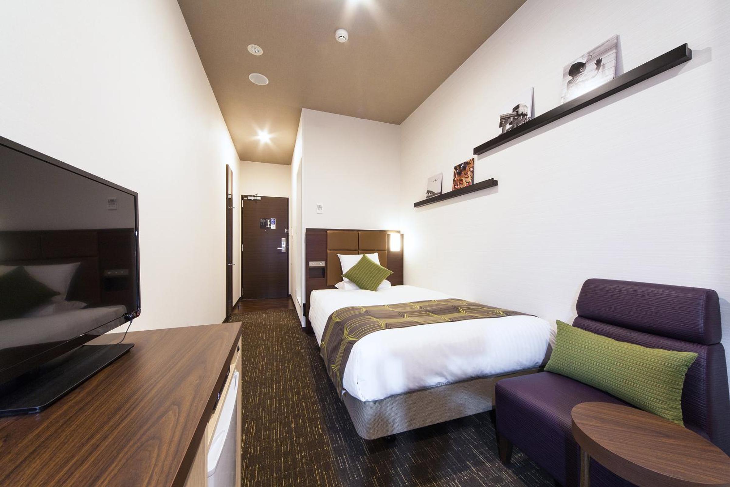 Double Room with Small Double Bed - Non-Smoking - Photo 1