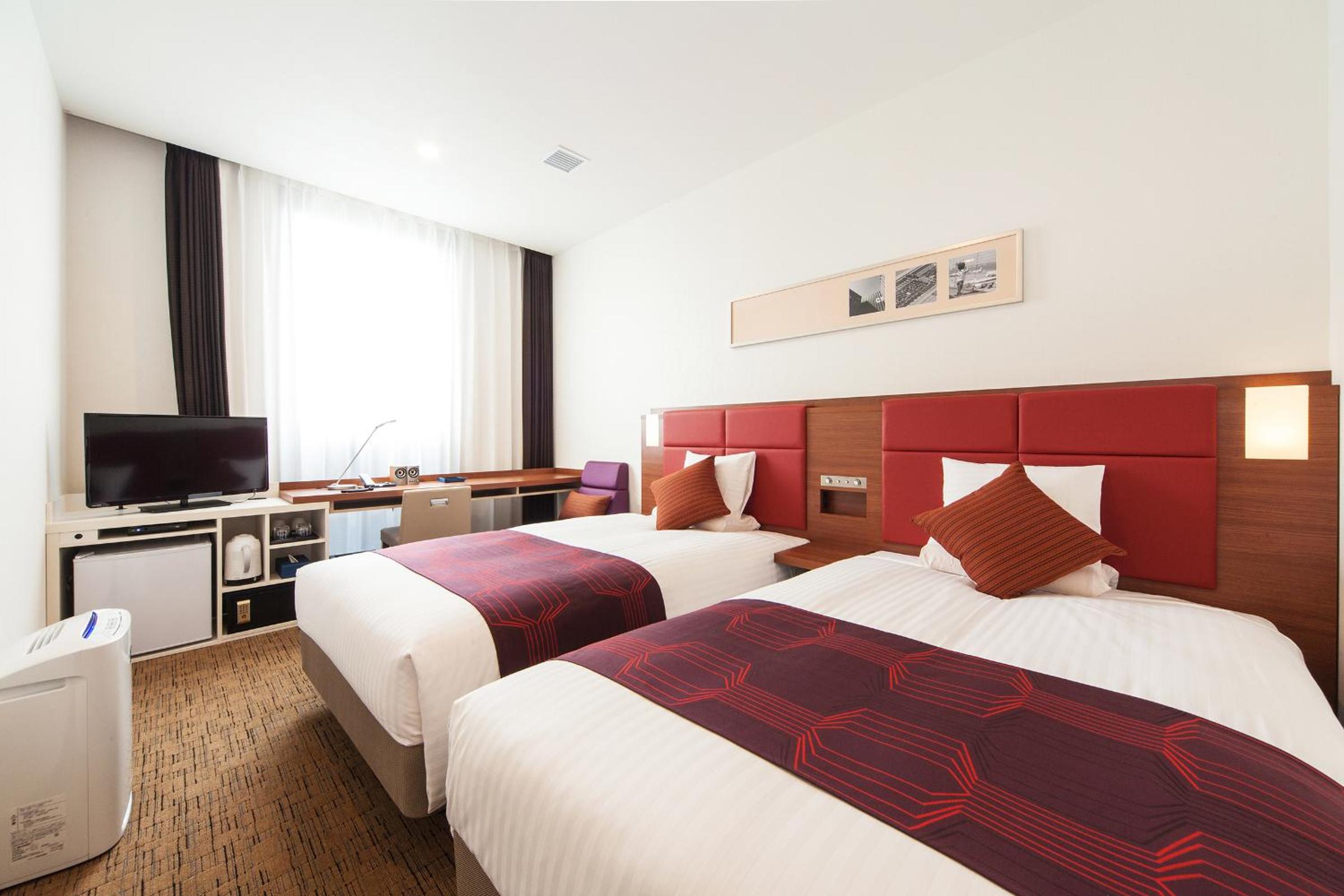 Standard Twin Room - Non-Smoking - Photo 2