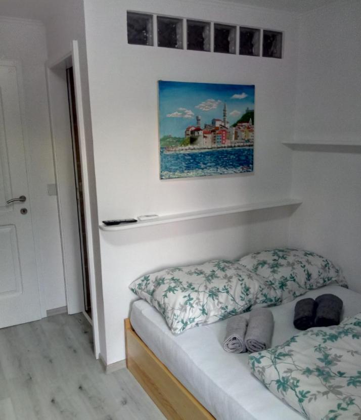 One-Bedroom Apartment - Photo 23