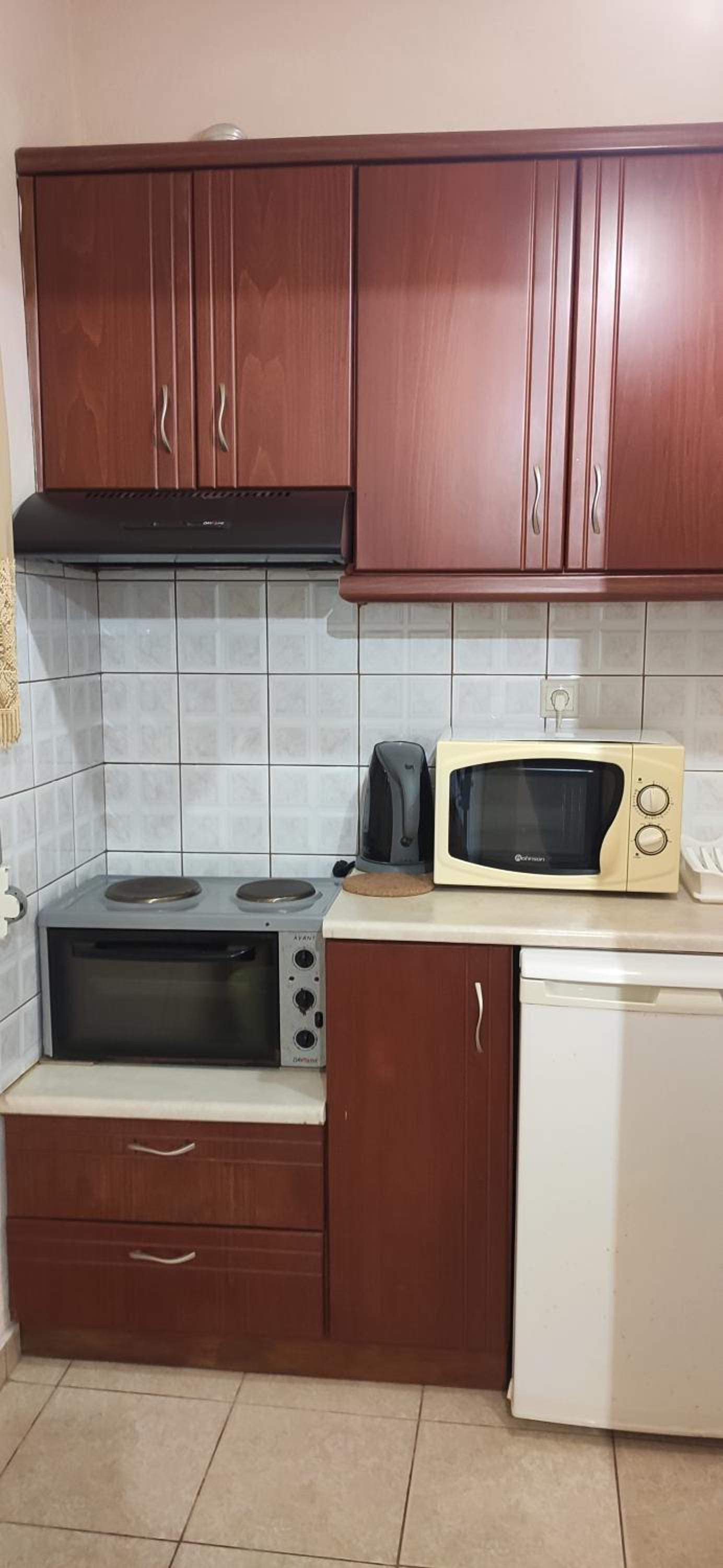 One-Bedroom Apartment - Photo 27