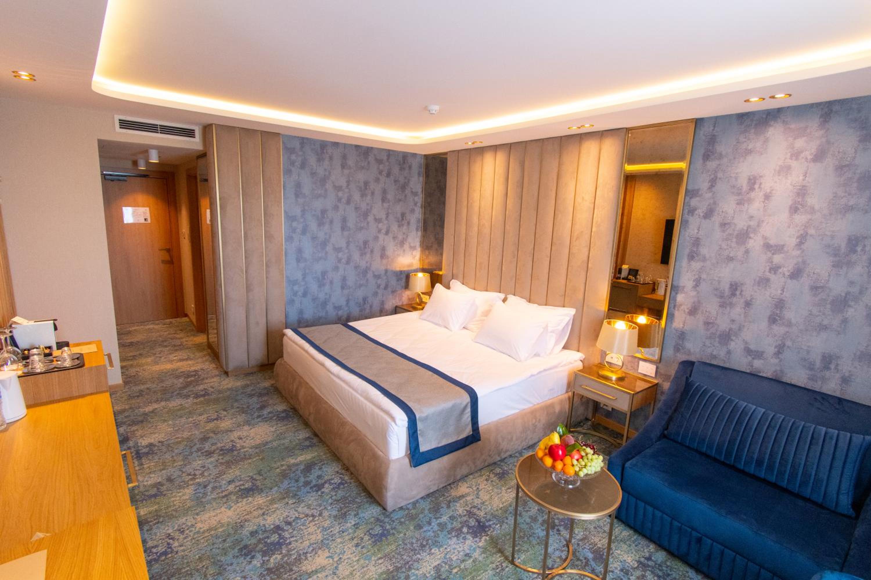 Deluxe Double or Twin Room with Sea View - Free Beach Access - Photo 2