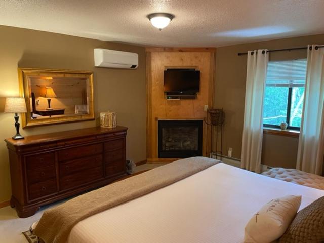 King Suite photo 3