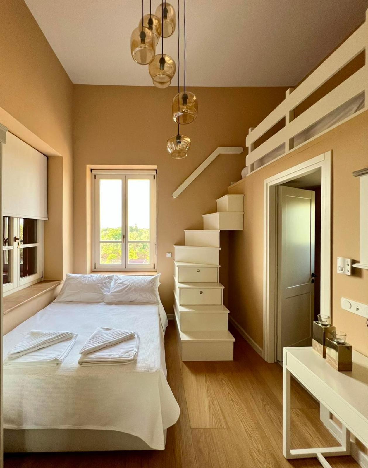 Deluxe Double Room with Extra Bed