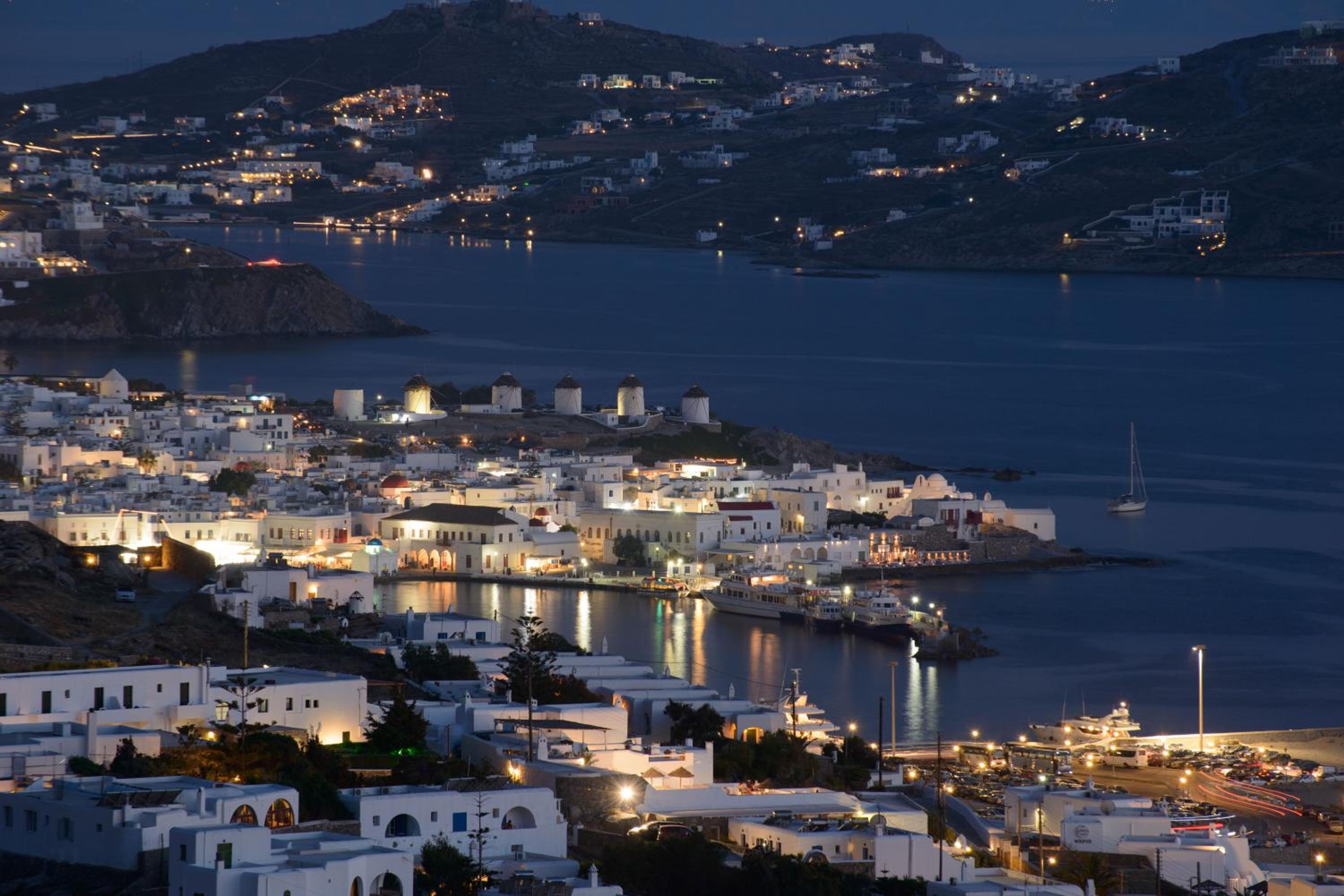 Lovely Mykonian Suites photo 3