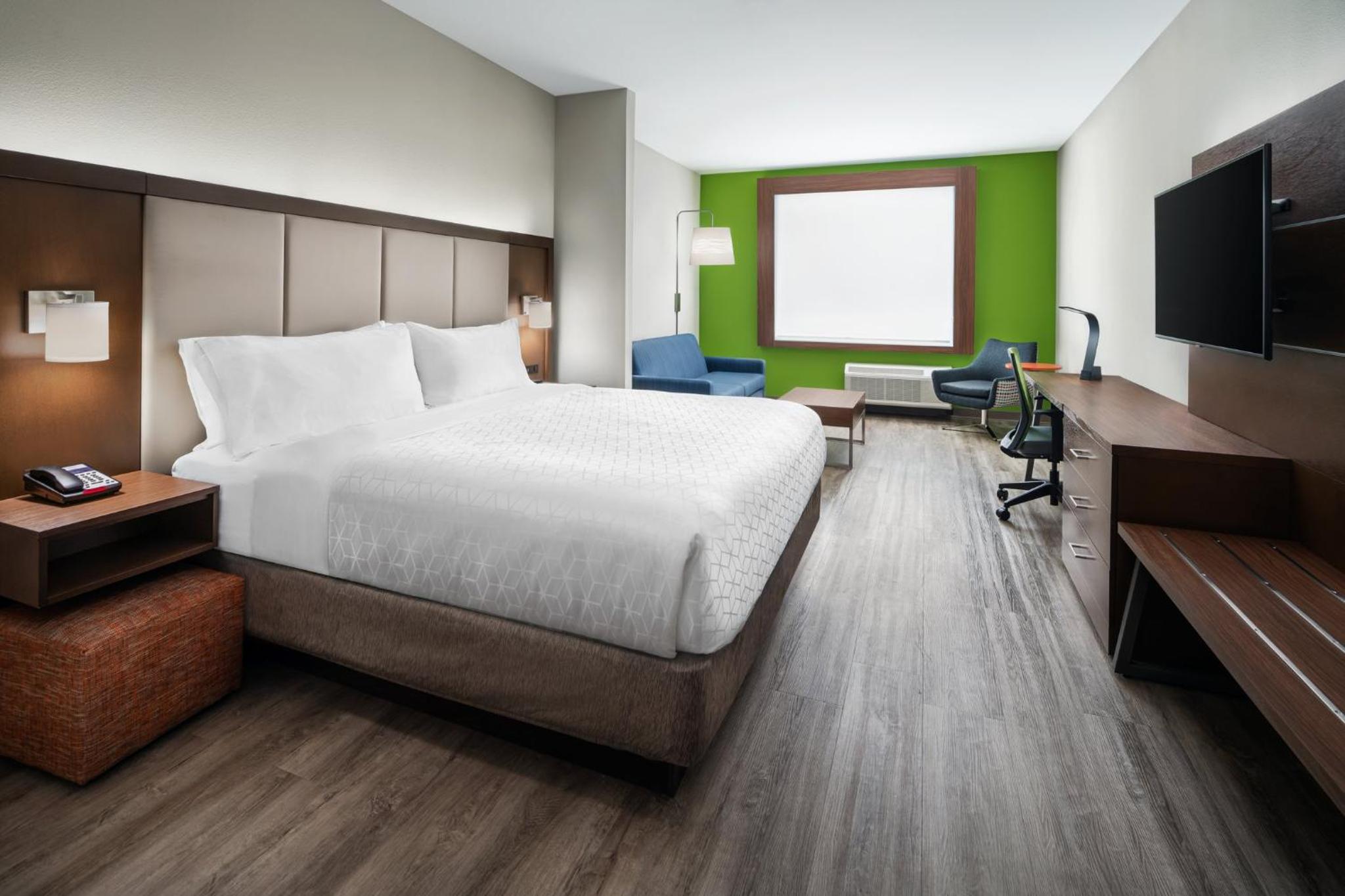 King Suite - Photo 10