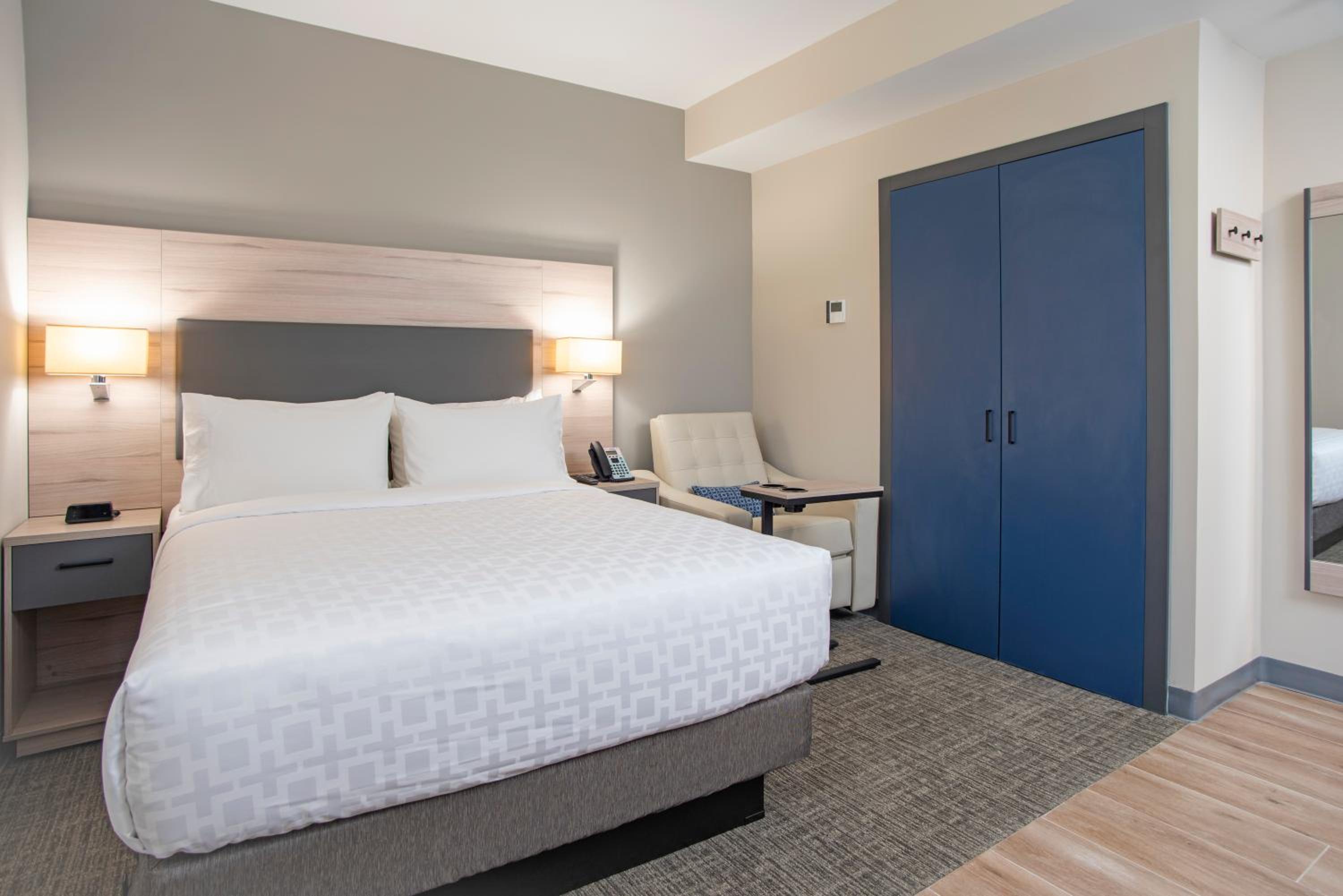 Standard Room - Photo 1