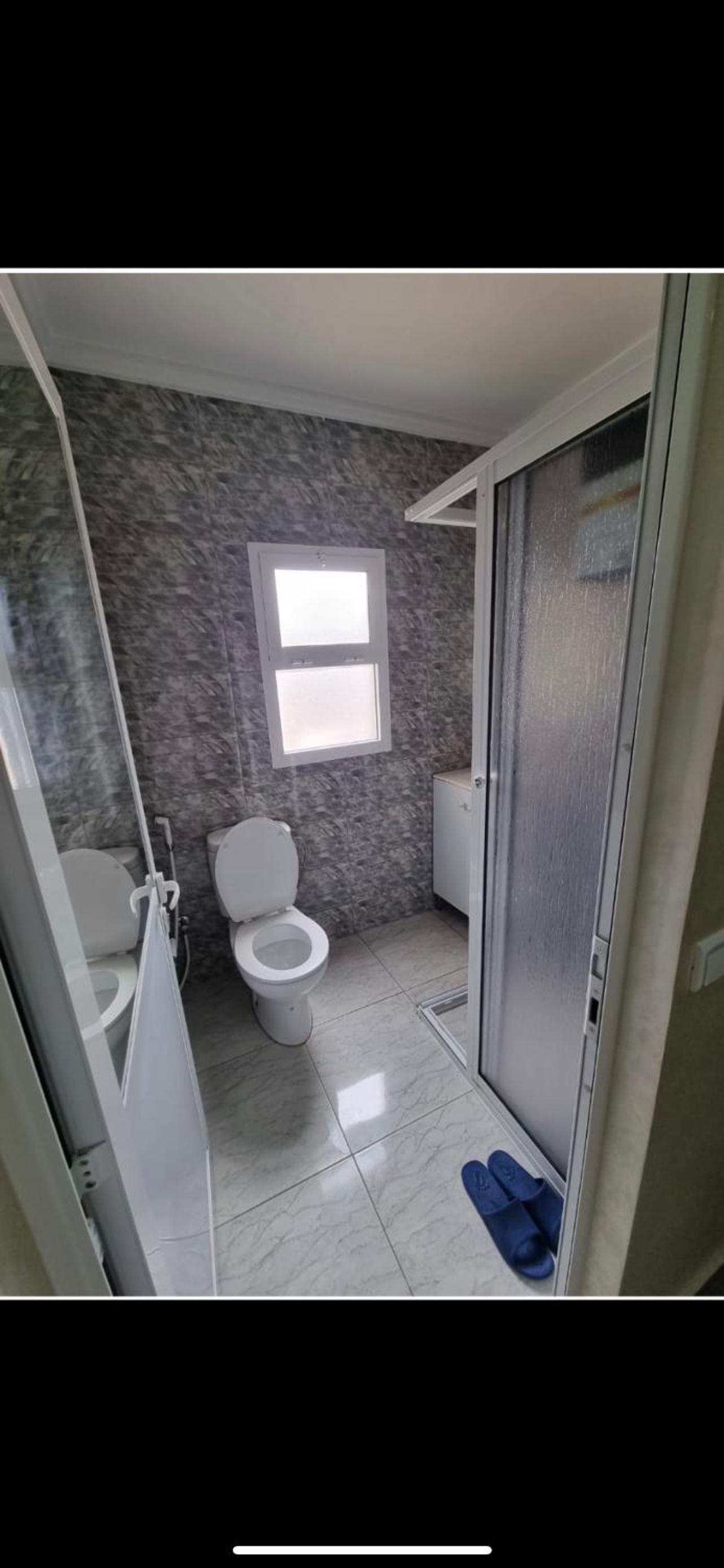One-Bedroom Apartment - Photo 4