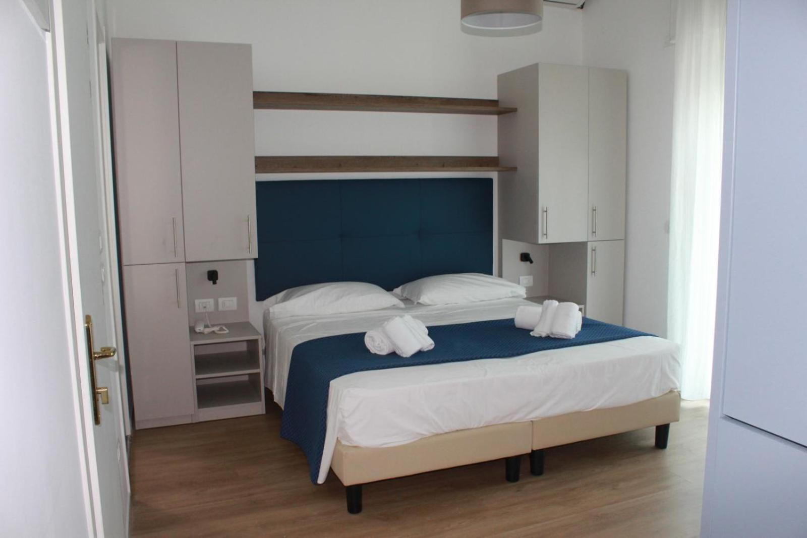 Superior Double Room - Photo 10