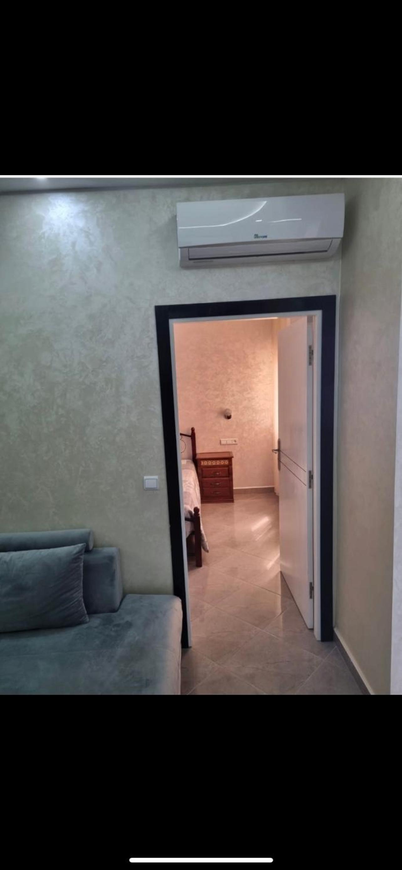 One-Bedroom Apartment - Photo 11