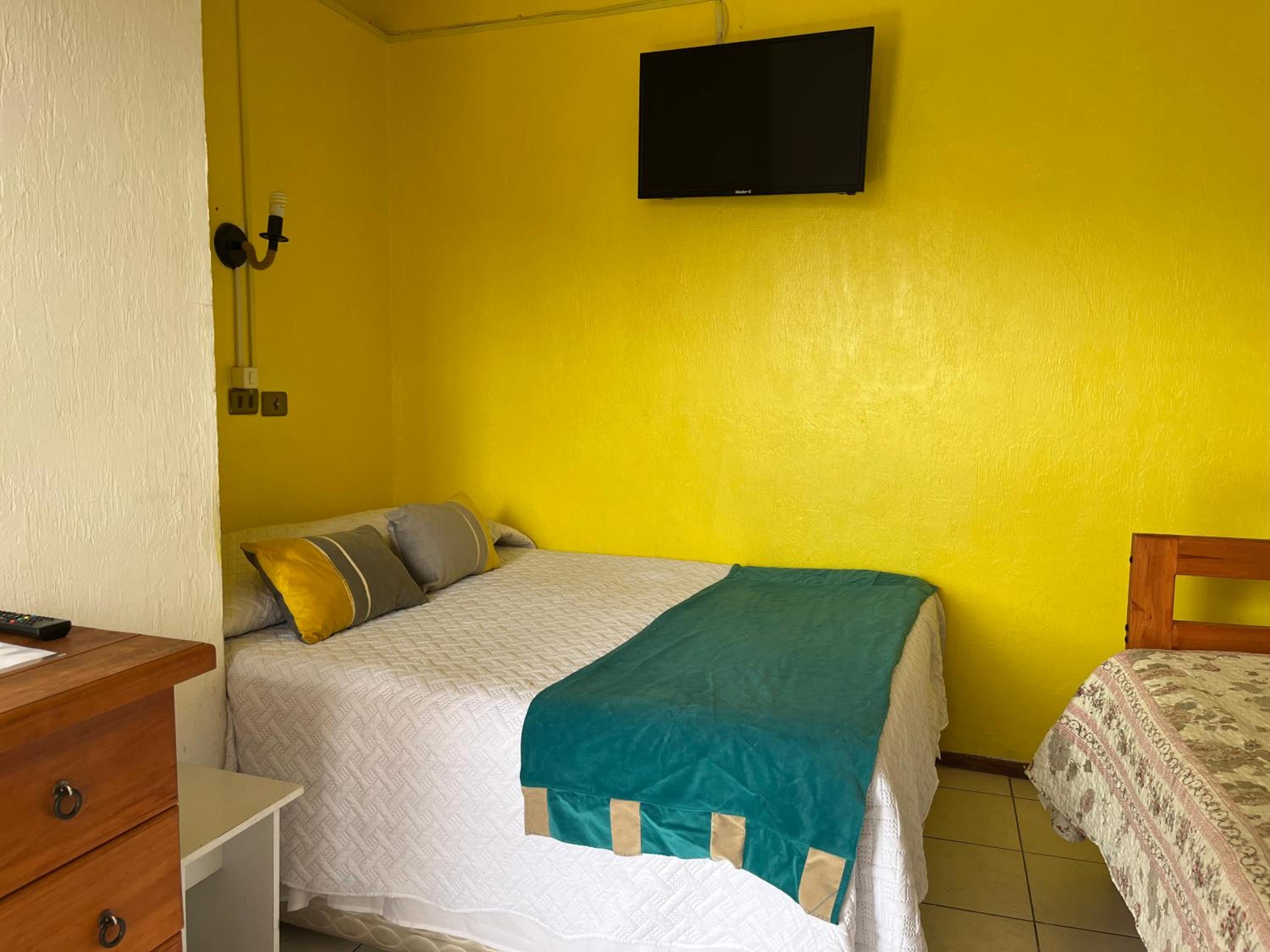 Triple Room photo 2