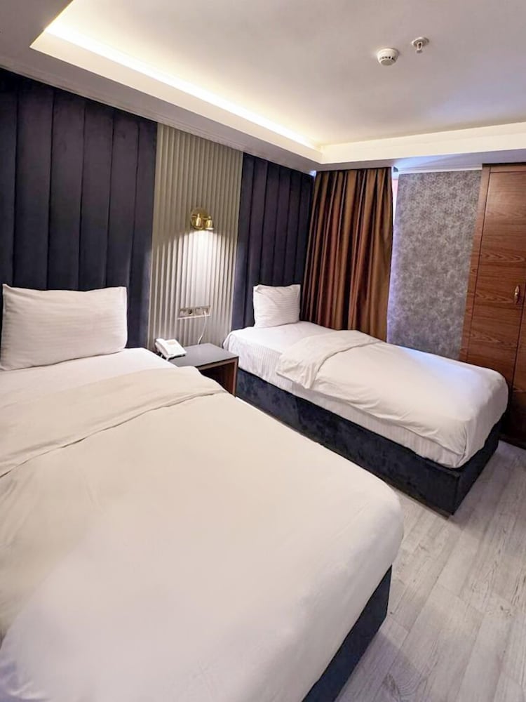 Classic Twin Room, Multiple Beds photo 1