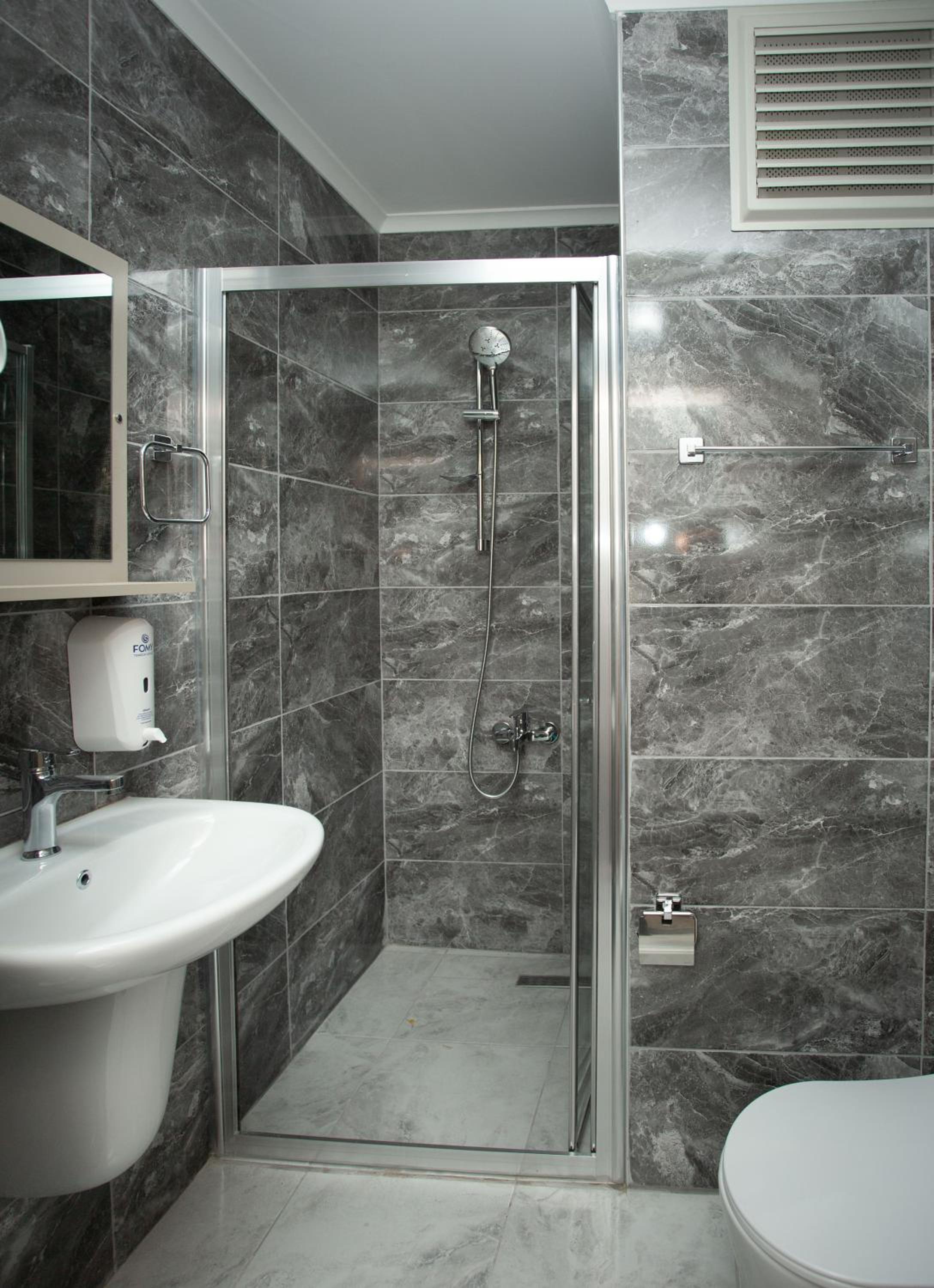 Deluxe Double Room with Sea View - Photo 7