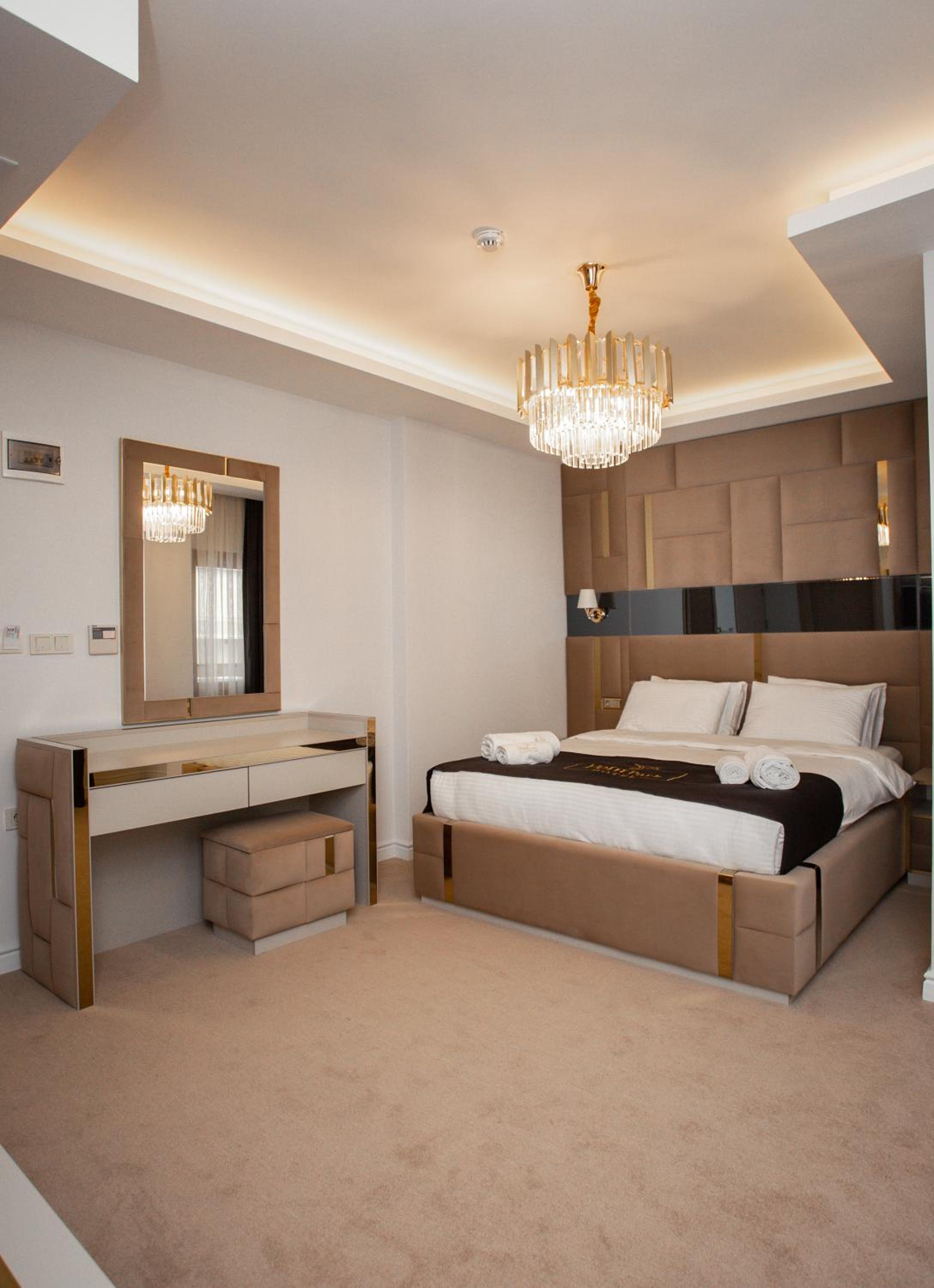 Deluxe Double Room with Sea View - Photo 3