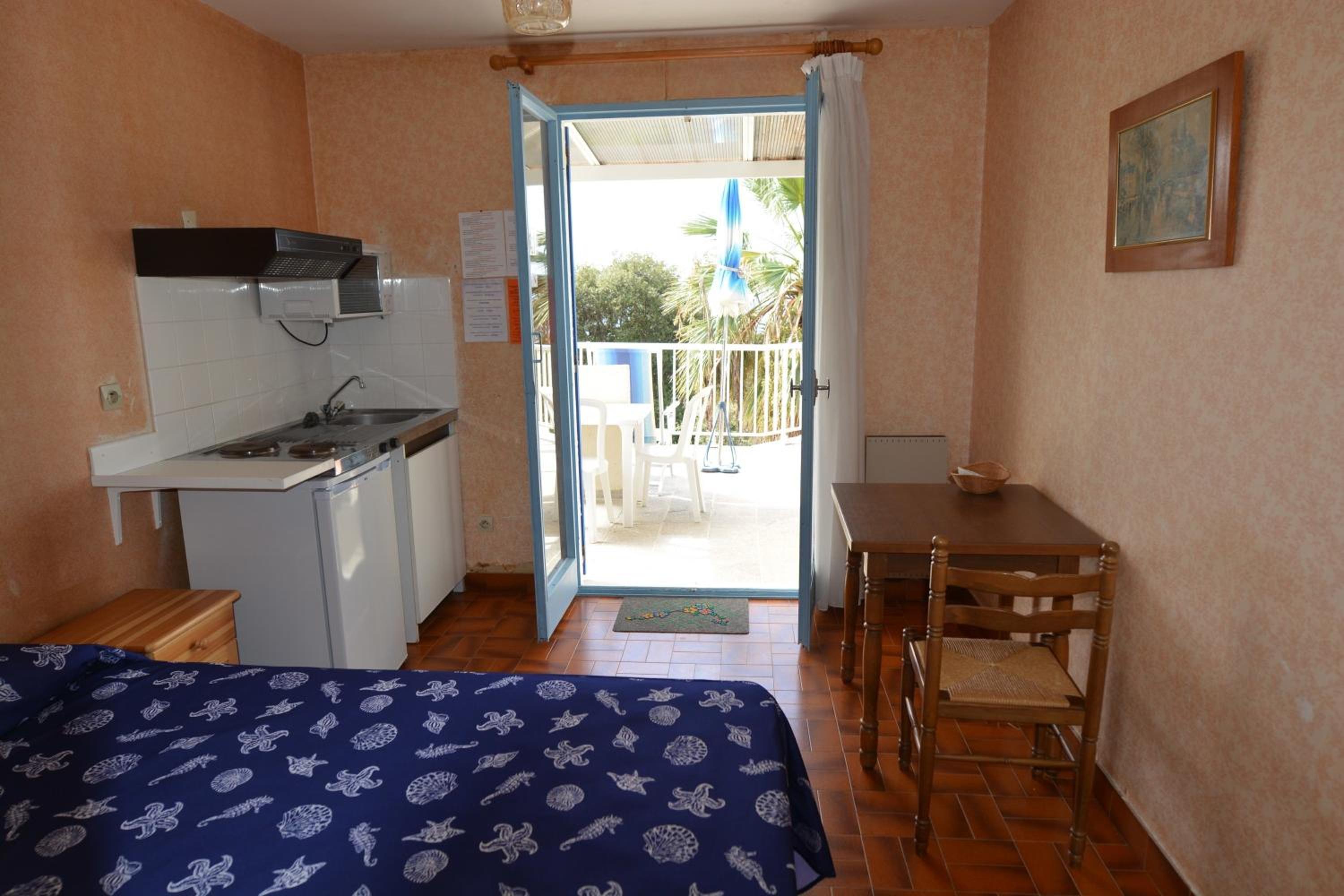 Studio with Sea View photo 1