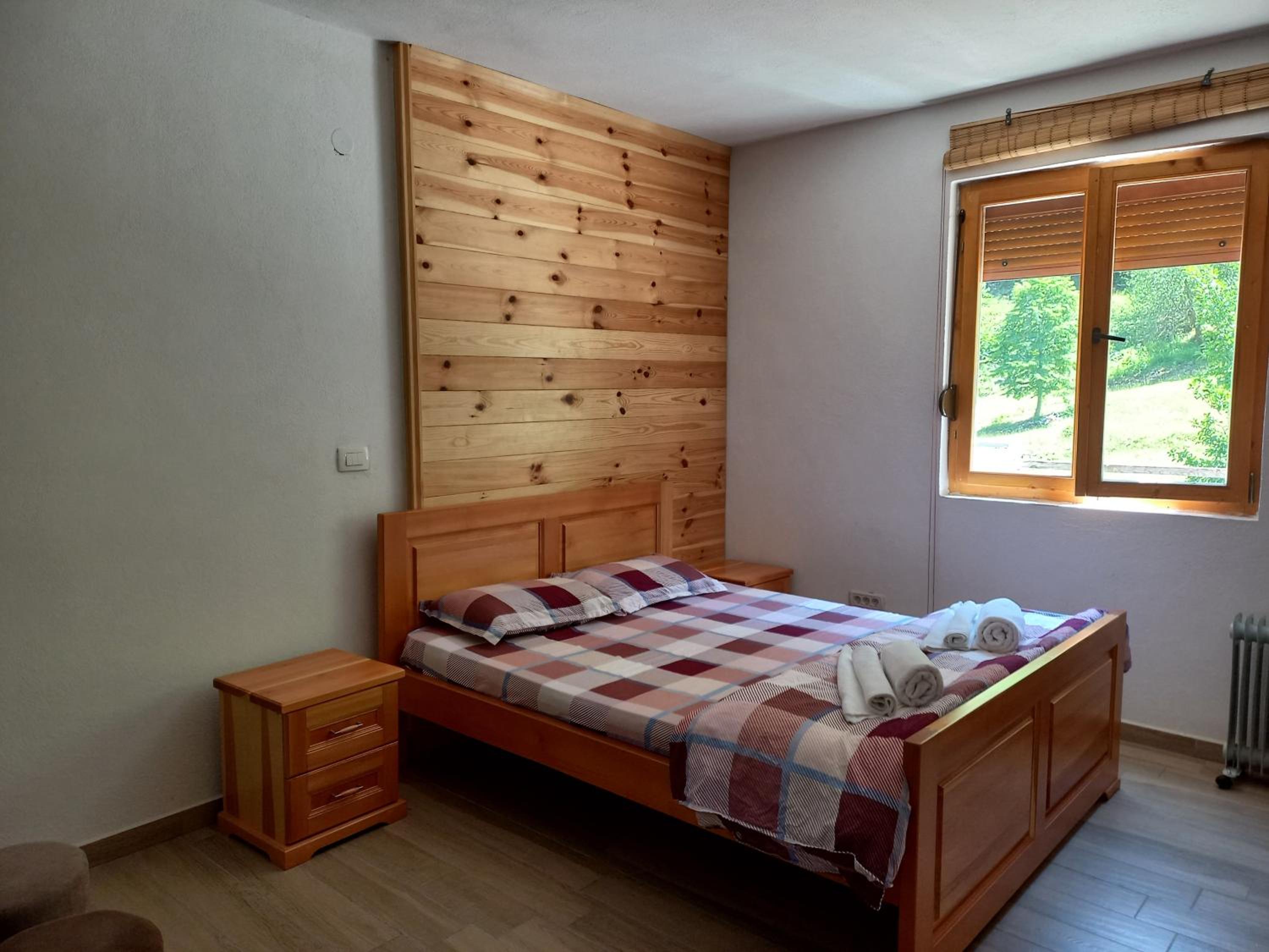 Apartment with Mountain View photo 3