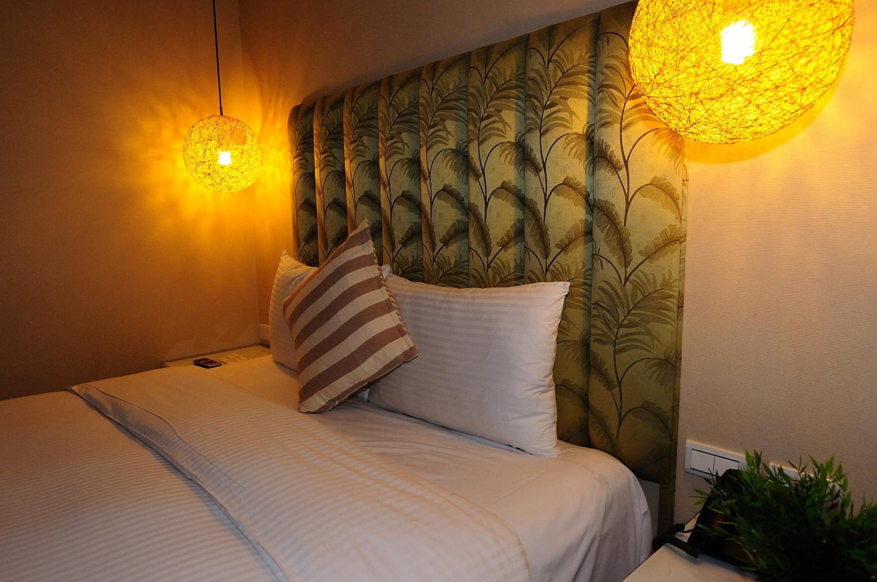 Economy Double Room with No Window photo 3