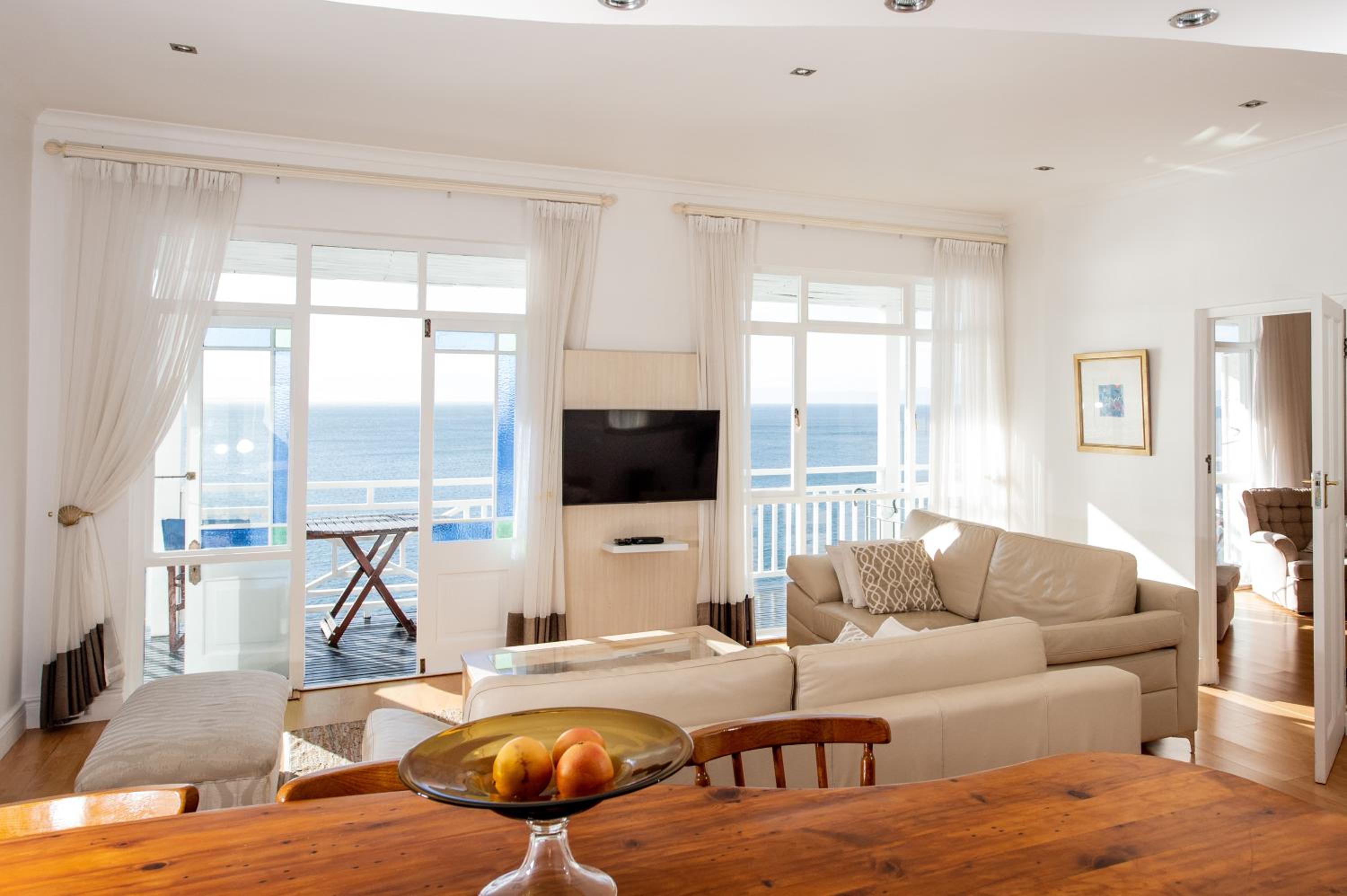Apartment with Sea View photo 3