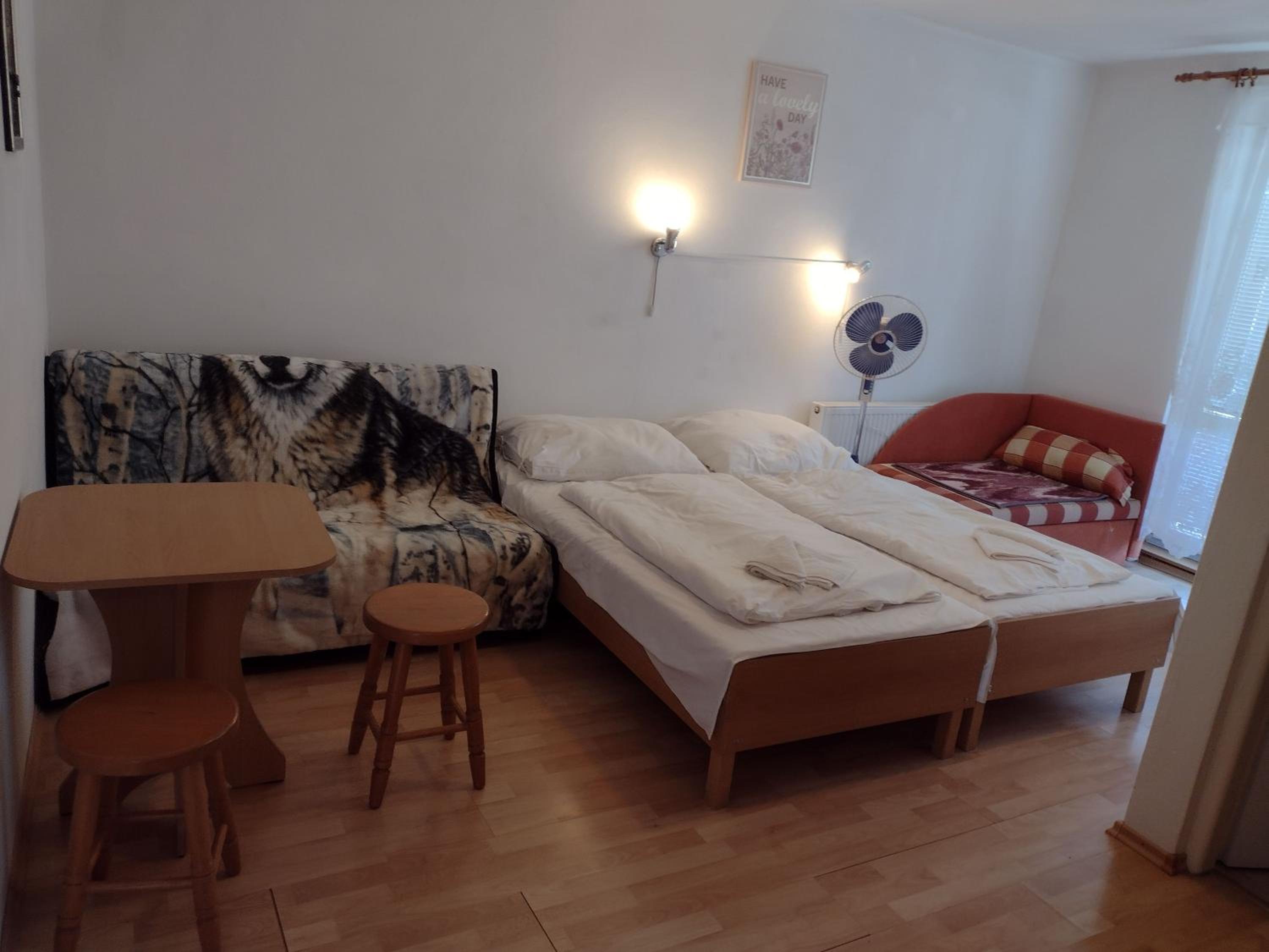 Deluxe Double Room with Extra Bed - Photo 5