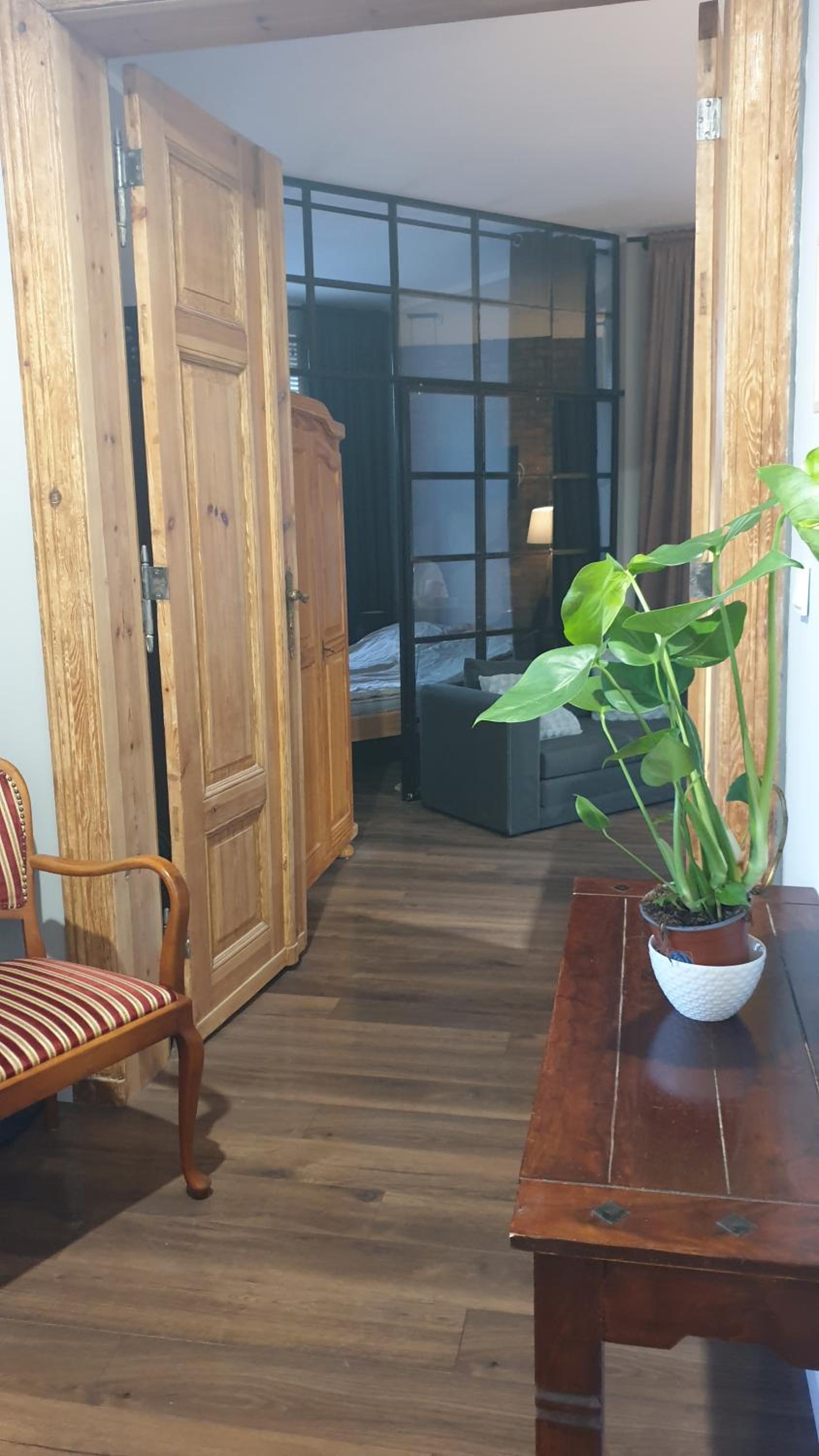 One-Bedroom Apartment - Photo 9