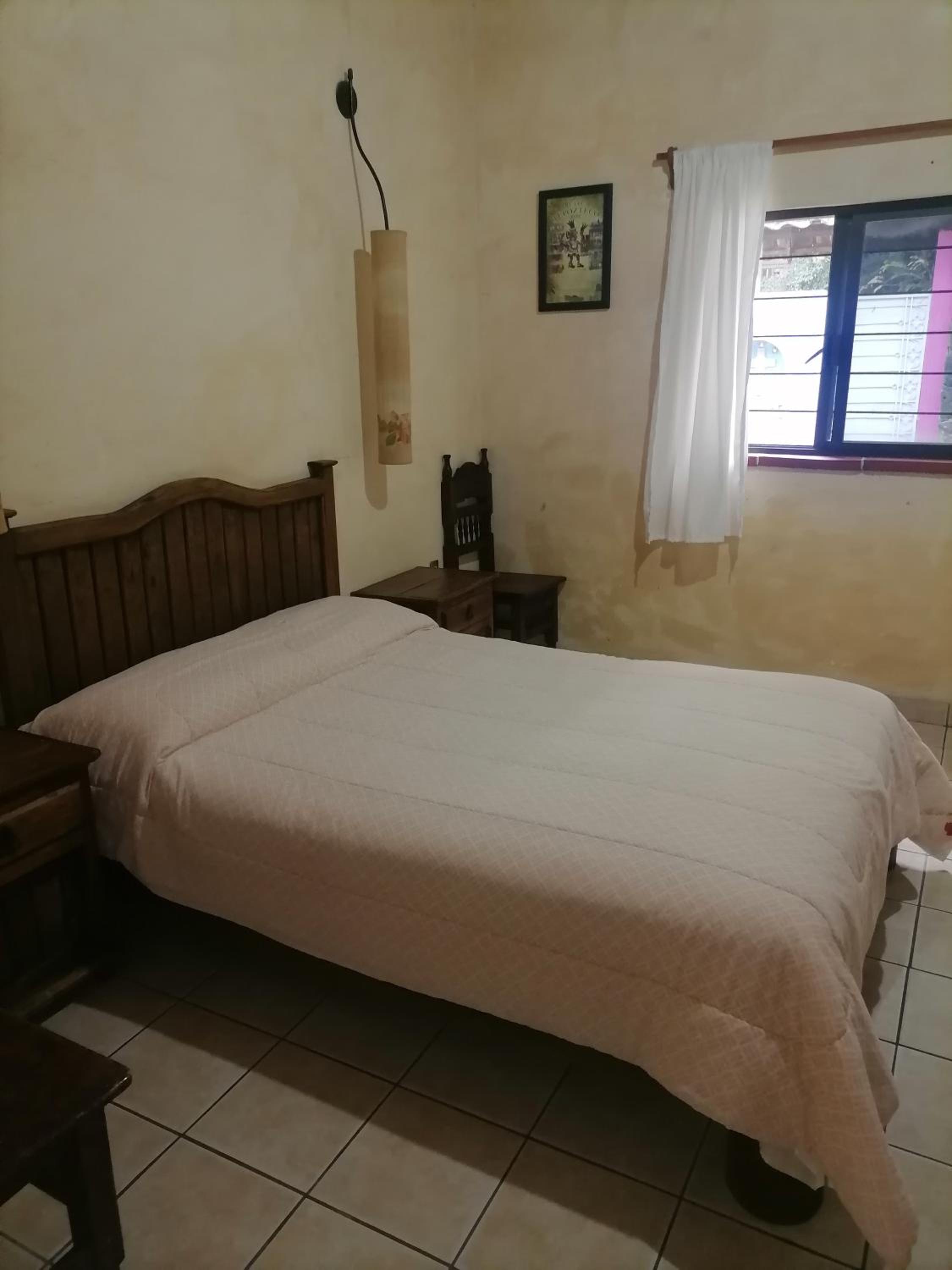 Standard Double Room - Photo 10